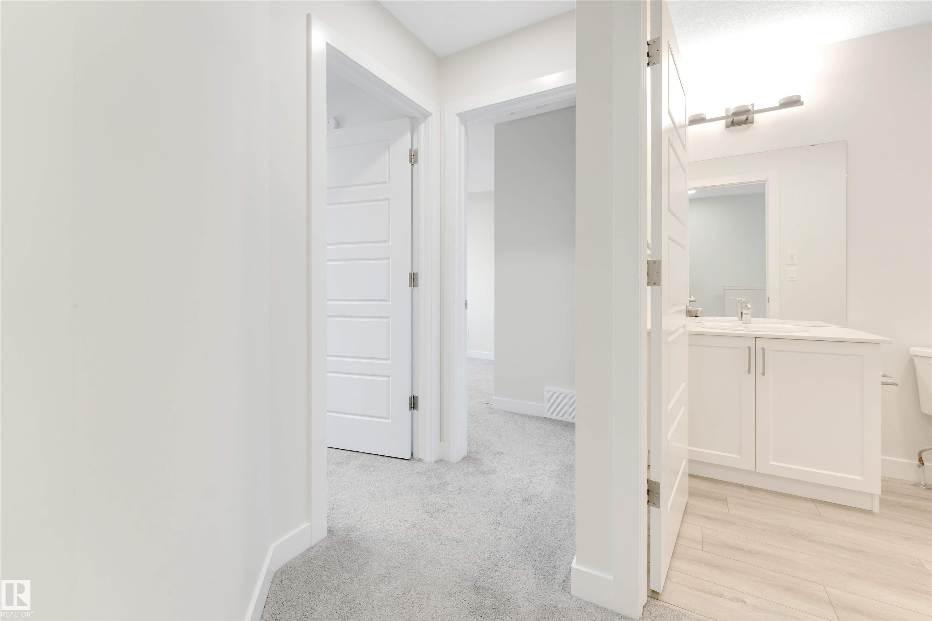 Photo 30 at 560 Glenridding Ravine Drive SW, Glenridding Ravine, Edmonton