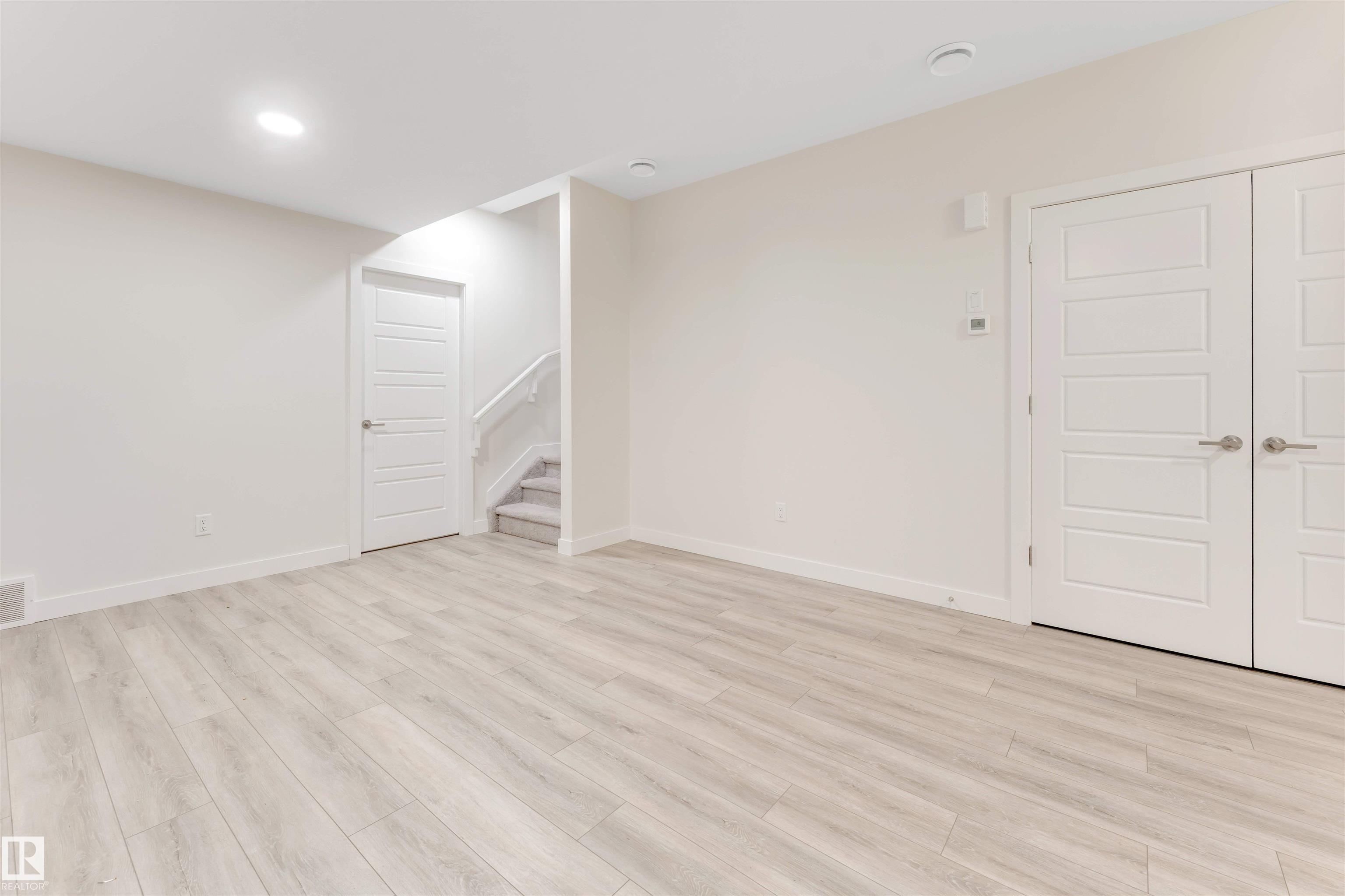 Photo 45 at 560 Glenridding Ravine Drive SW, Glenridding Ravine, Edmonton