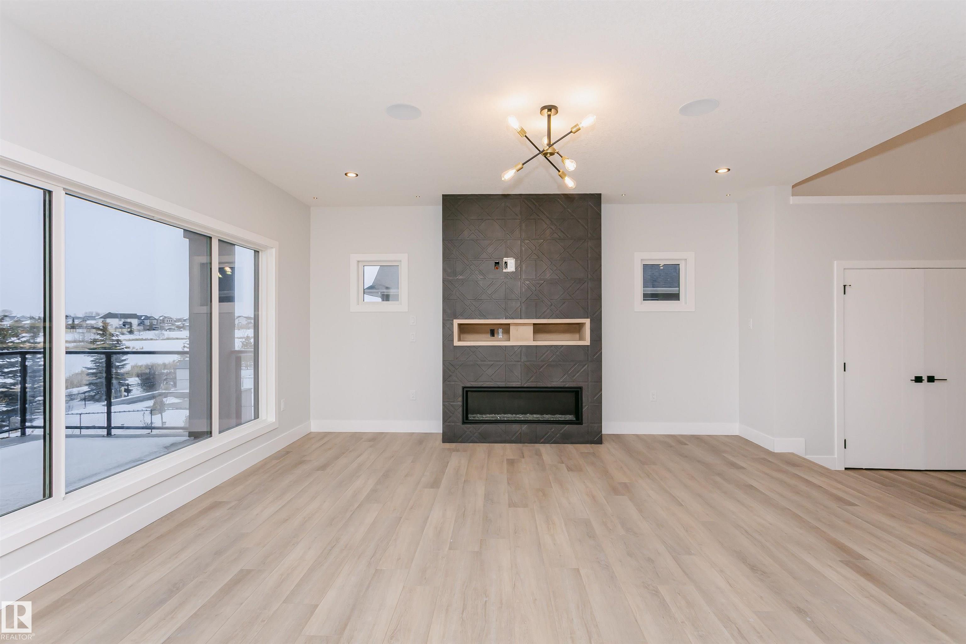 Photo 13 at 162 Edgewater Circle, Southfork, Leduc