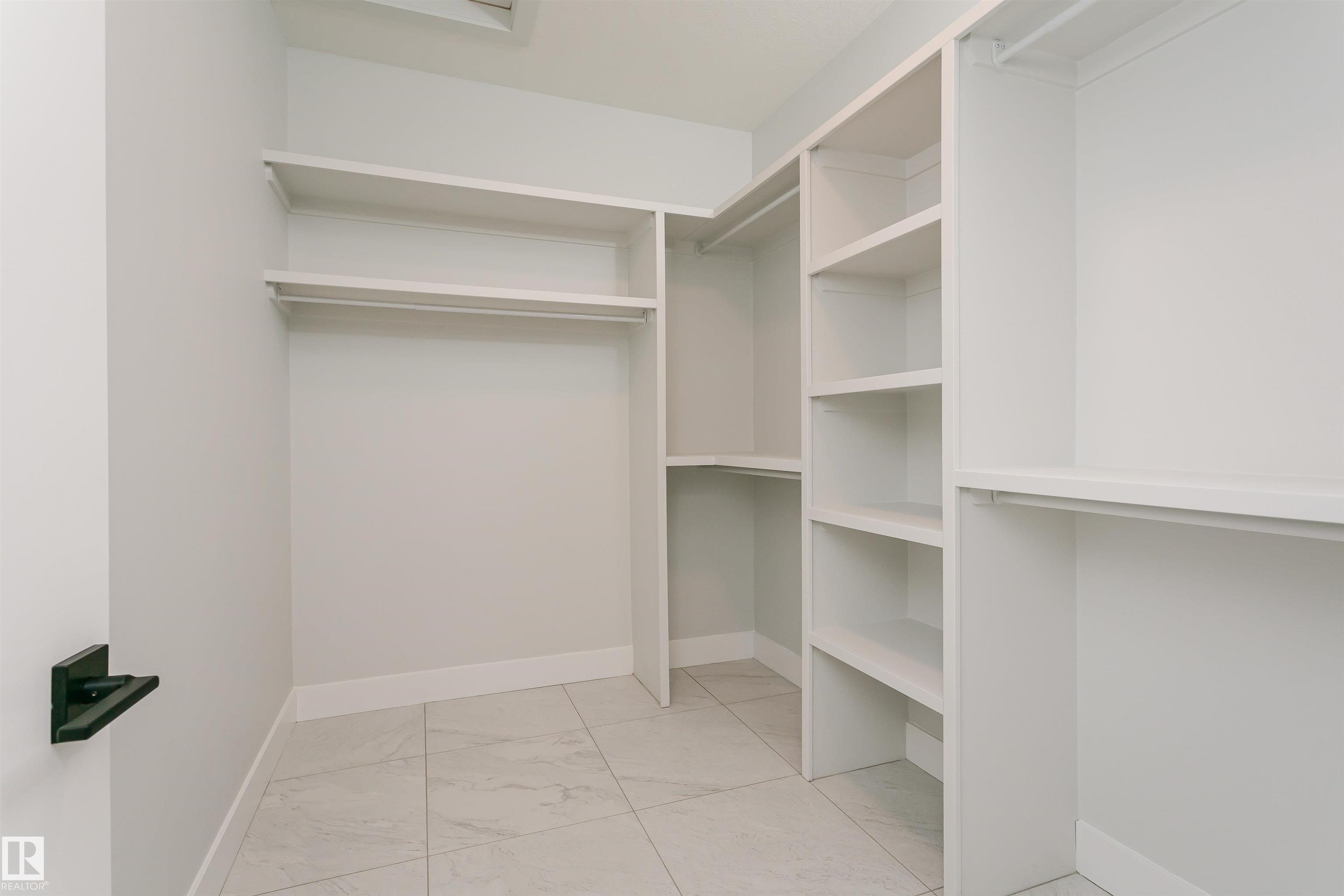 Photo 41 at 162 Edgewater Circle, Southfork, Leduc