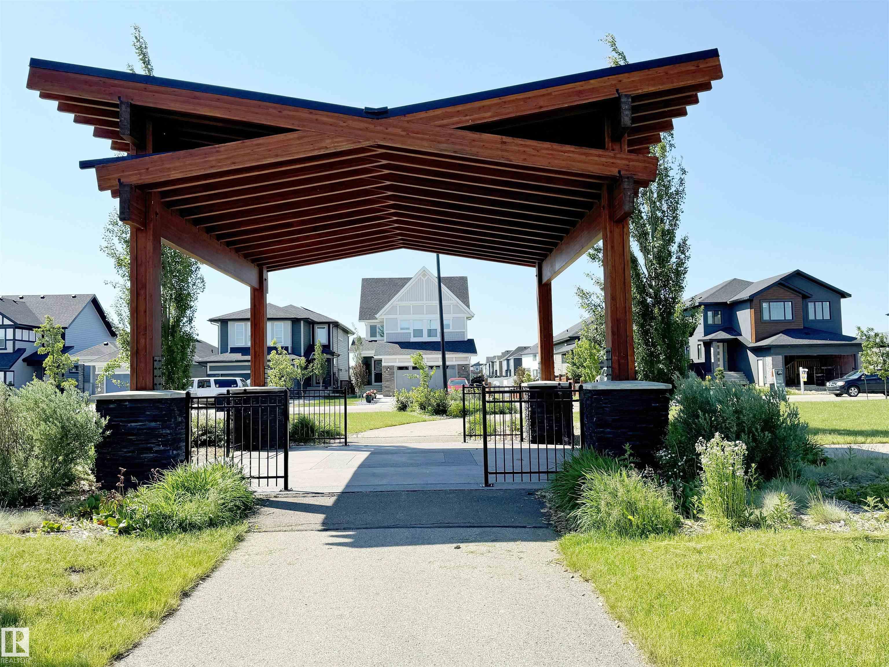 Photo 49 at 162 Edgewater Circle, Southfork, Leduc