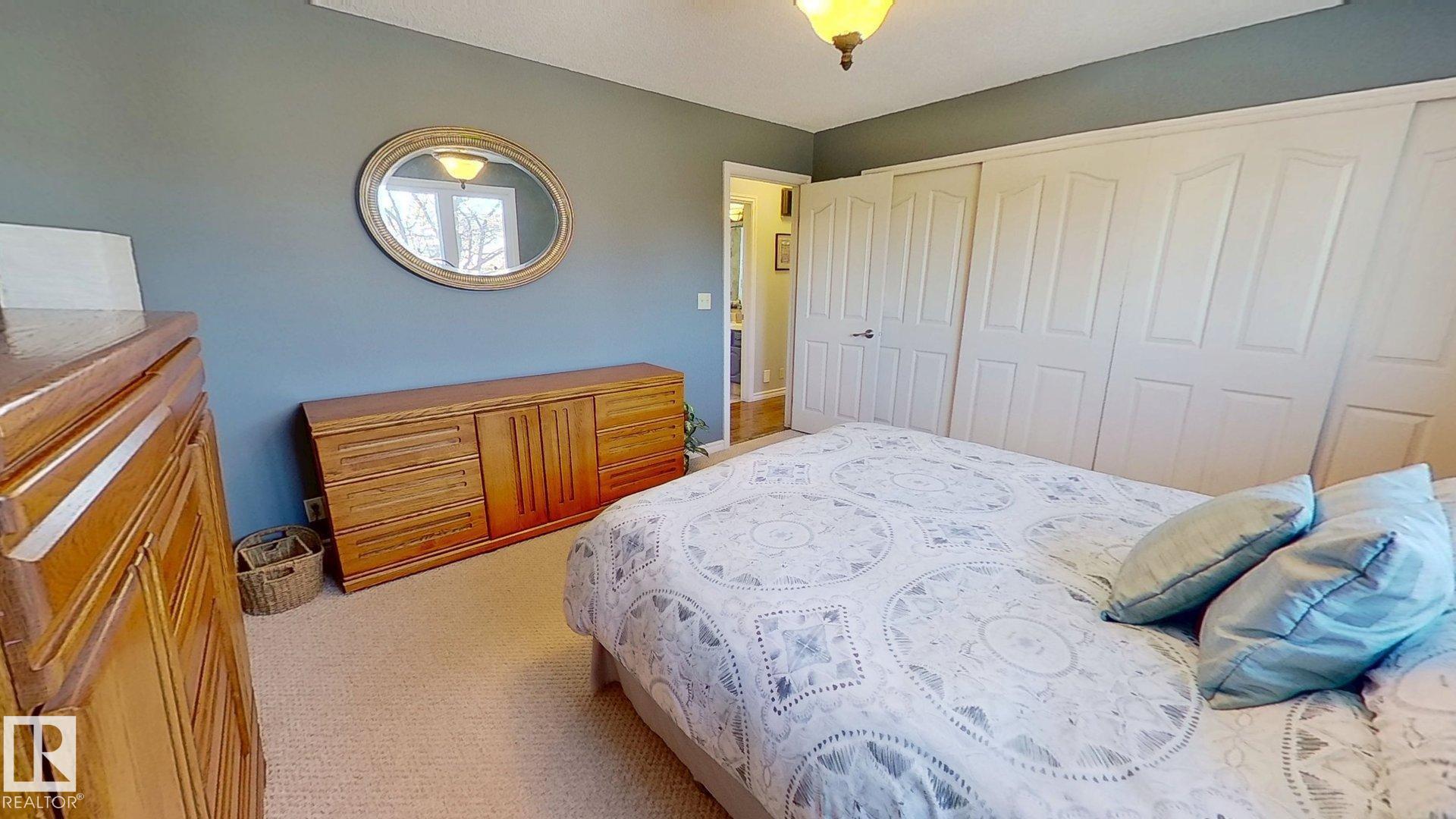 Photo 12 at 7515 10 Avenue NW, Menisa, Edmonton