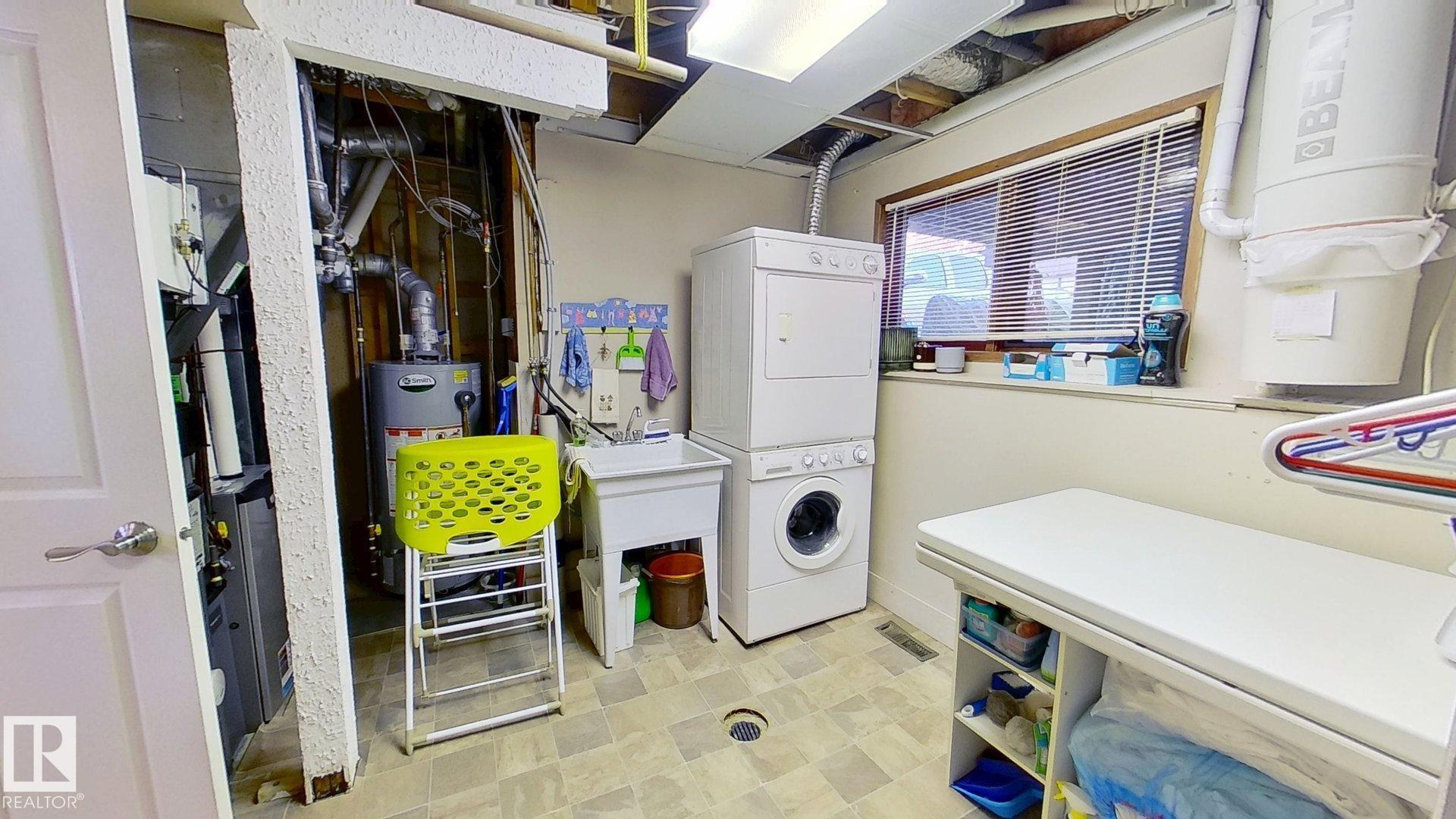 Photo 22 at 7515 10 Avenue NW, Menisa, Edmonton