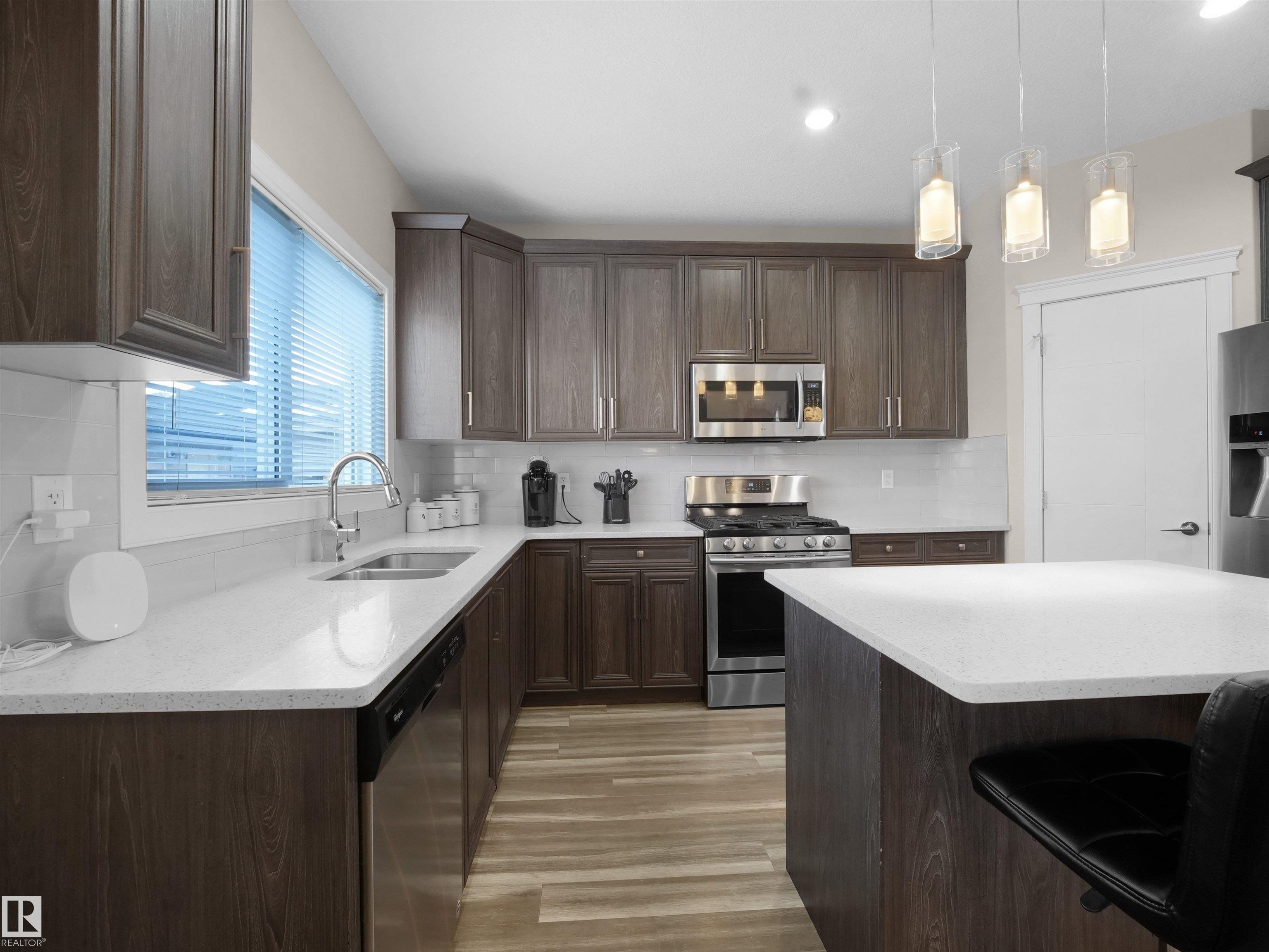 Photo 7 at 5423 Chappelle Road SW, Chappelle Area, Edmonton