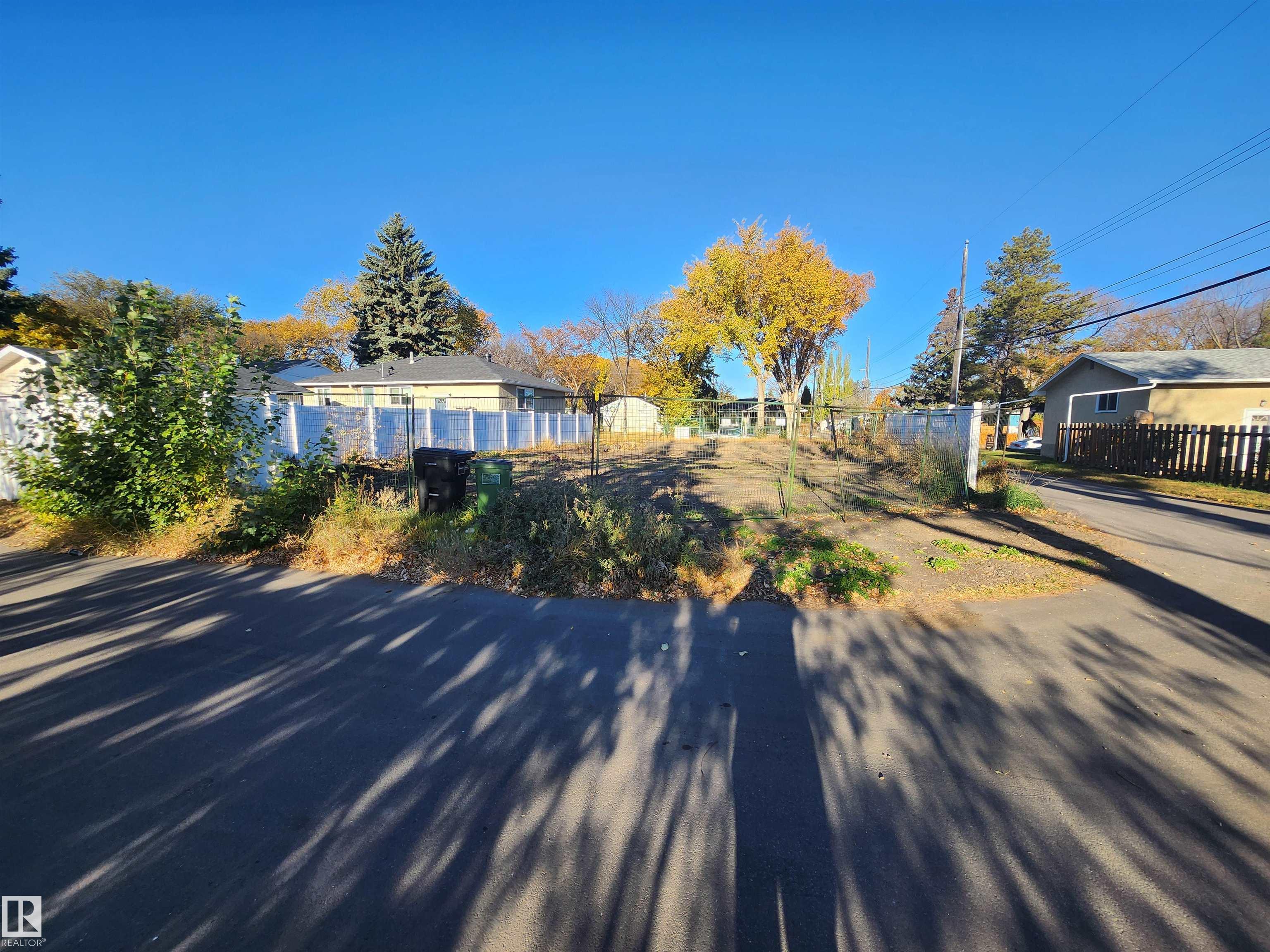 Picture for 8419 64 Ave NW