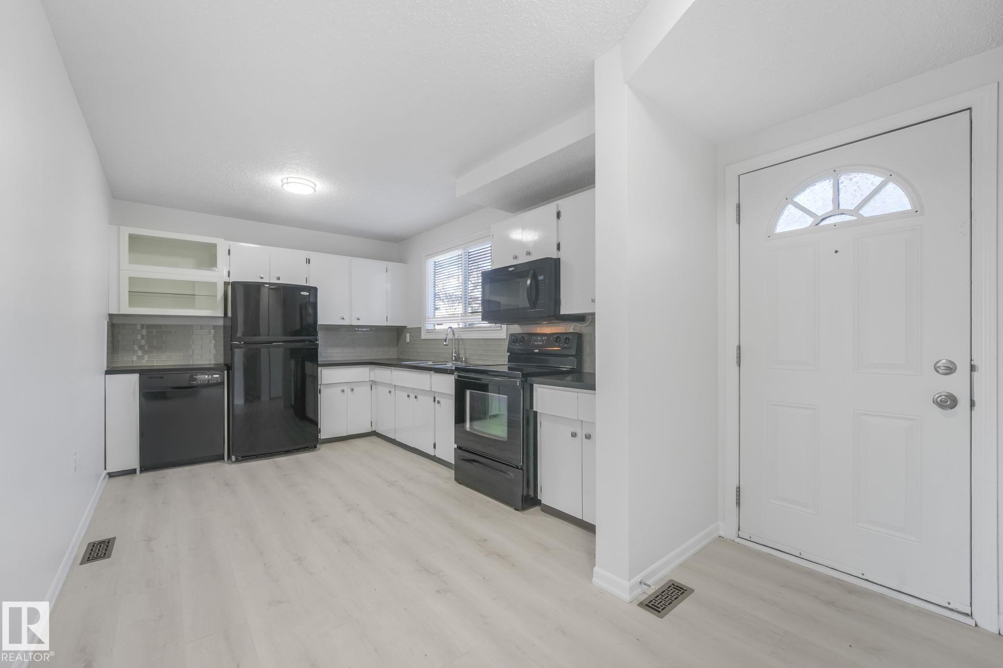 Photo 20 at 2625 135 Avenue NW, Kernohan, Edmonton