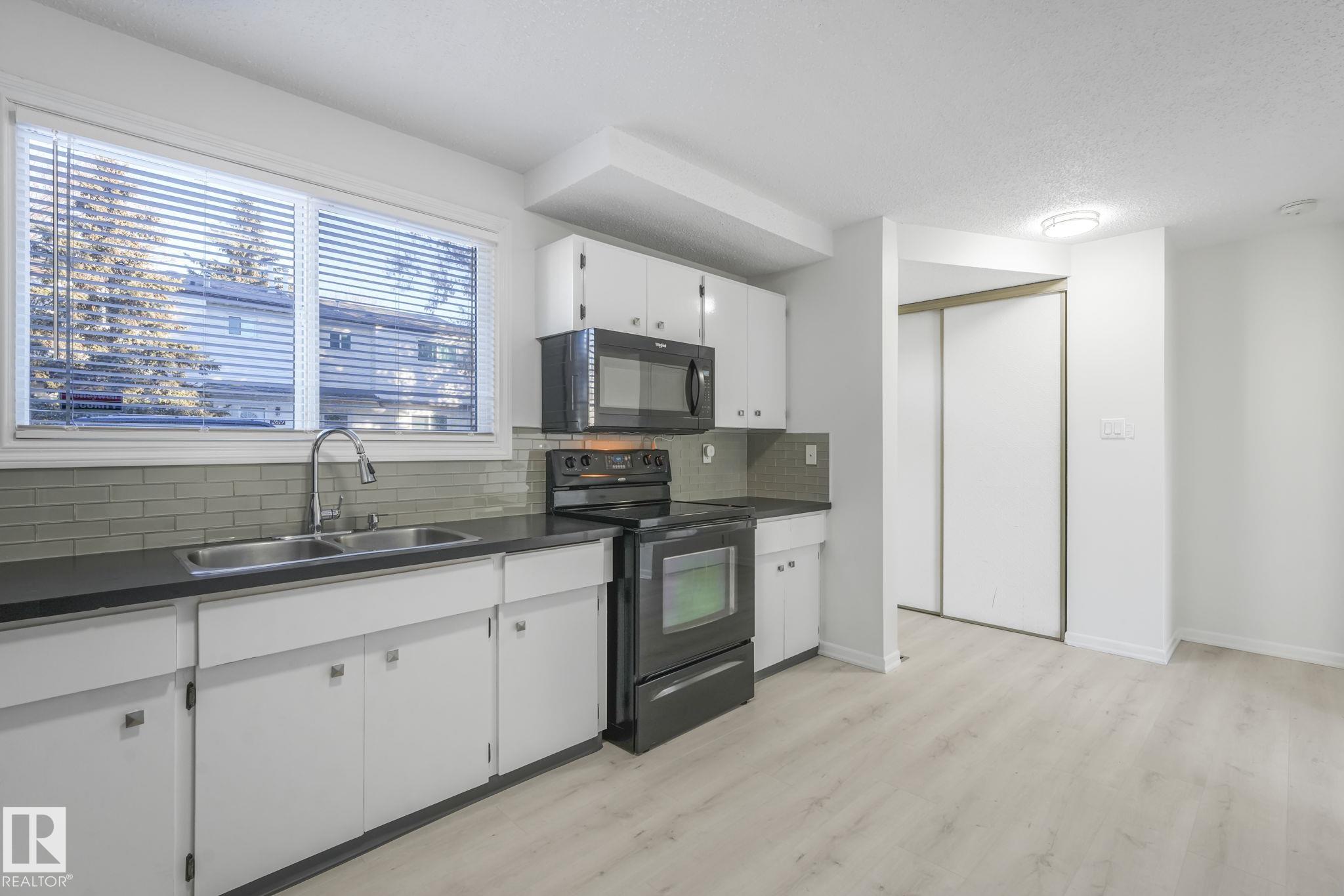 Photo 23 at 2625 135 Avenue NW, Kernohan, Edmonton