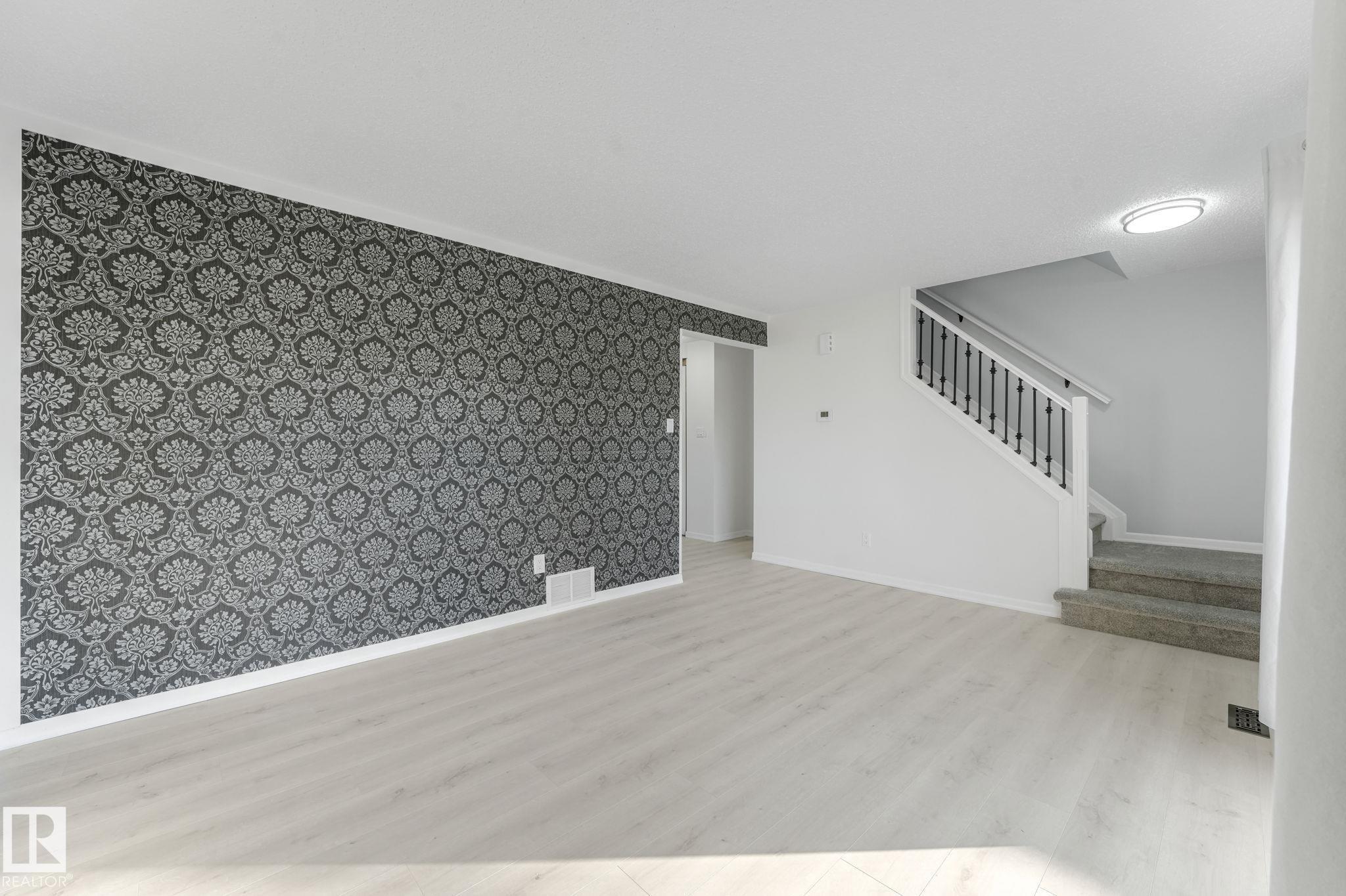 Photo 28 at 2625 135 Avenue NW, Kernohan, Edmonton