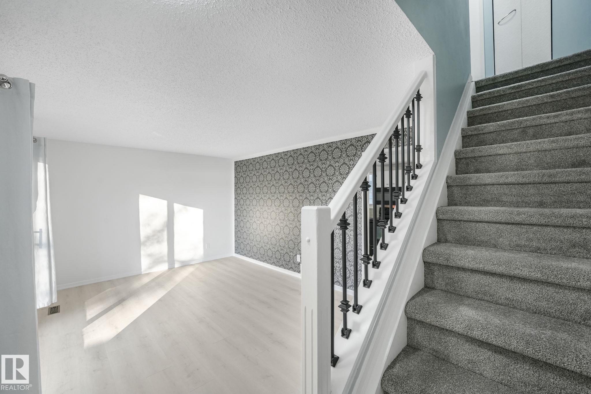 Photo 32 at 2625 135 Avenue NW, Kernohan, Edmonton