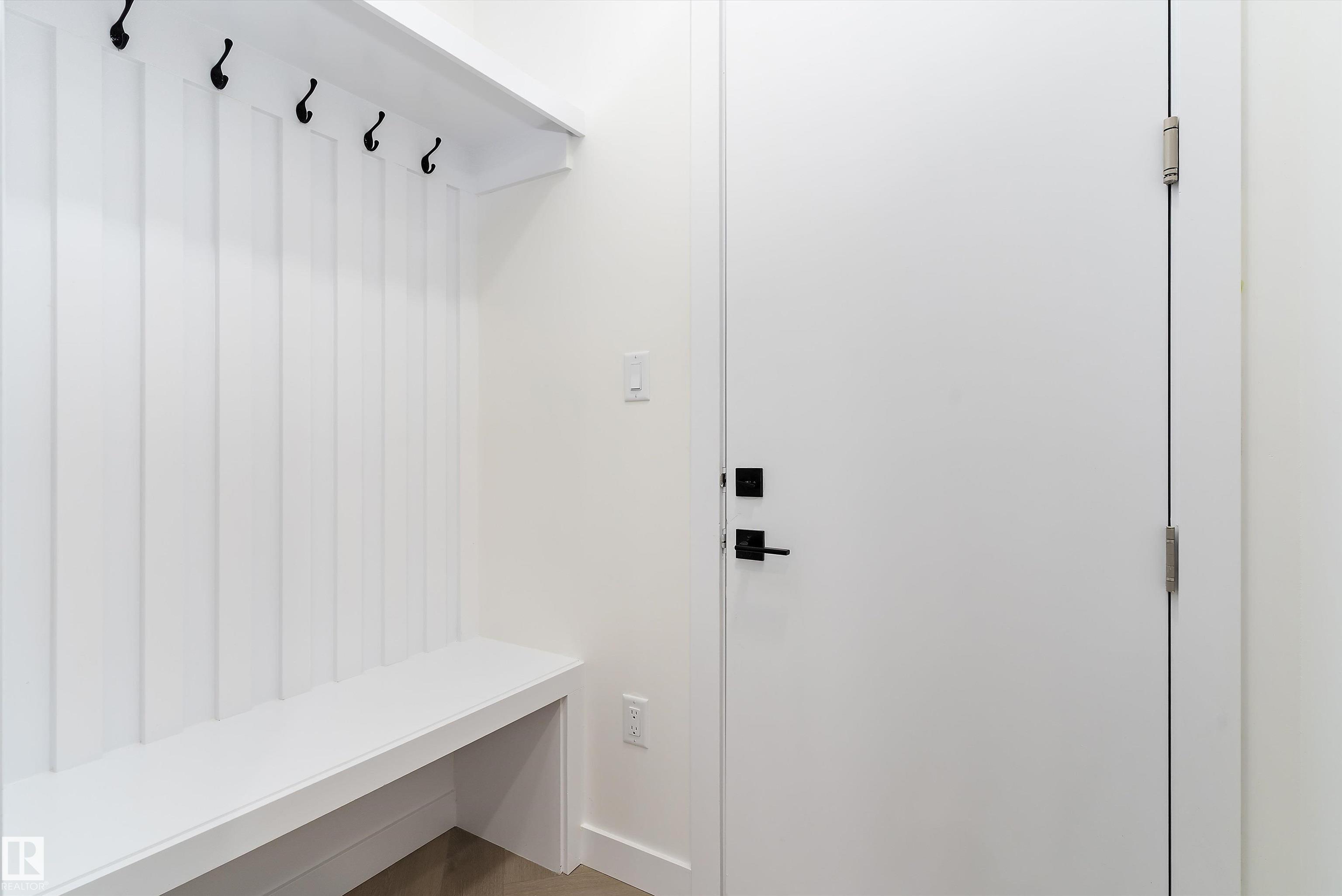 Picture for 8916 MAYDAY WY SW