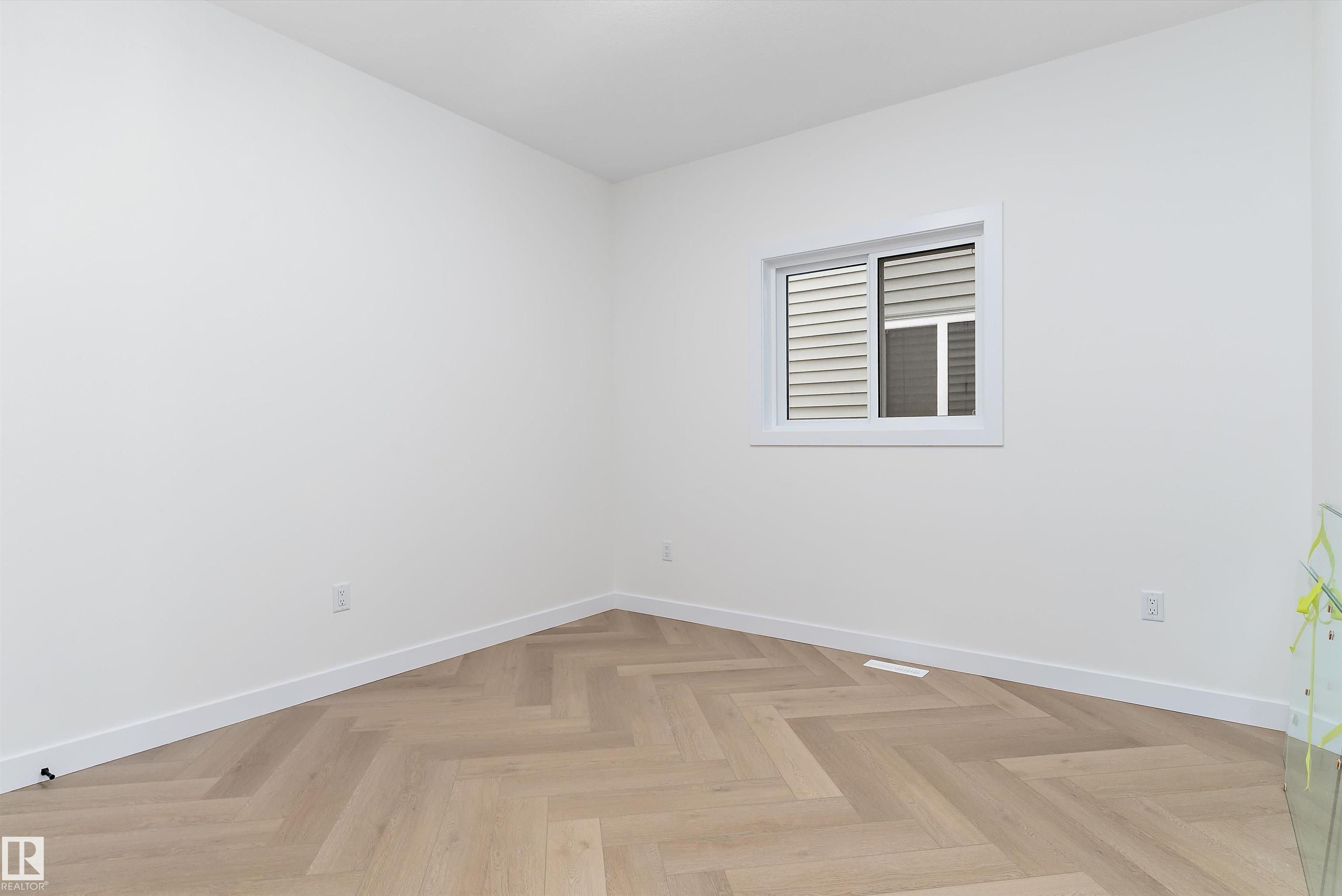 Picture for 8916 MAYDAY WY SW