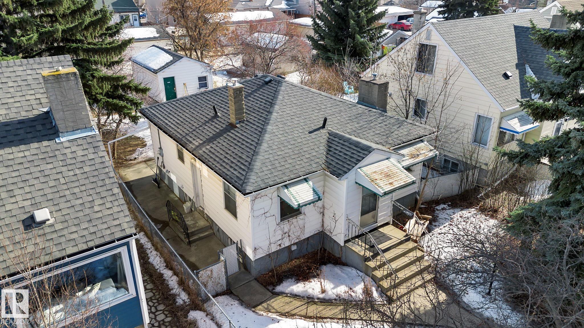 Picture for 12235 104 ST NW