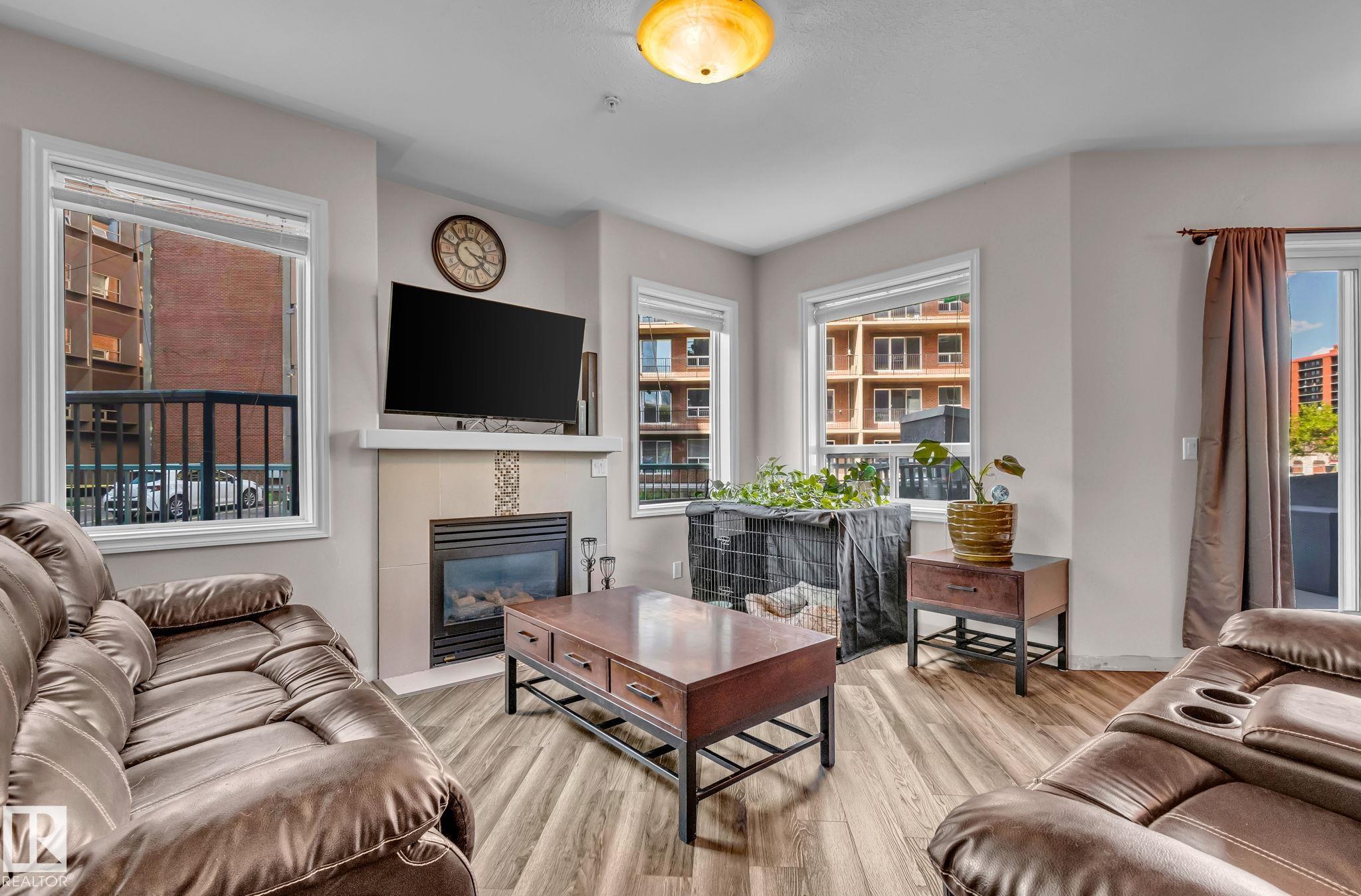 104 - 10046 110 Street NW, Wîhkwêntôwin, Edmonton