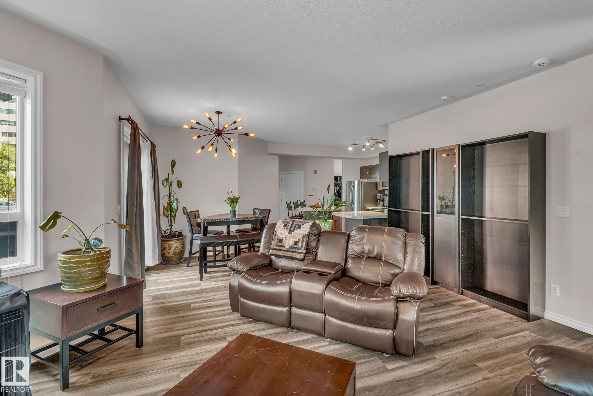 104 - 10046 110 Street NW, Wîhkwêntôwin, Edmonton