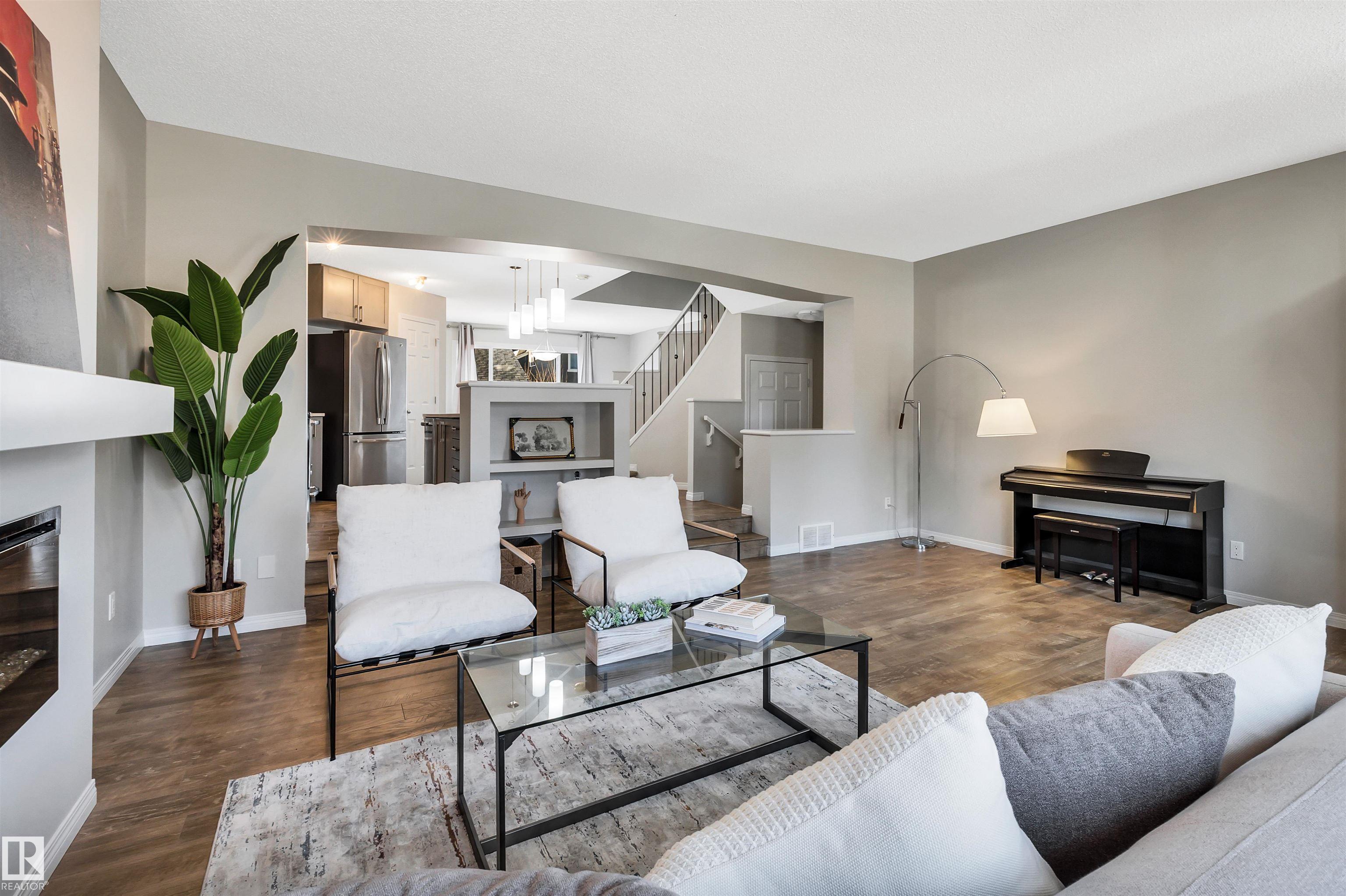 Picture for 1271 CHAPPELLE BV SW