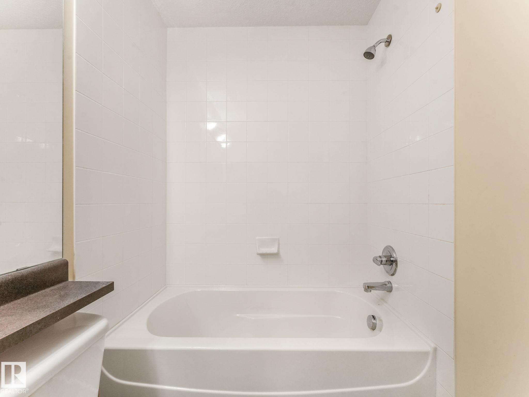 Photo 37 at 115 - 78A Mckenney Avenue, Mission, St. Albert