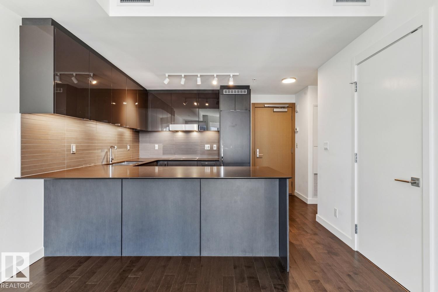 Picture for #3104 10360 102 ST NW