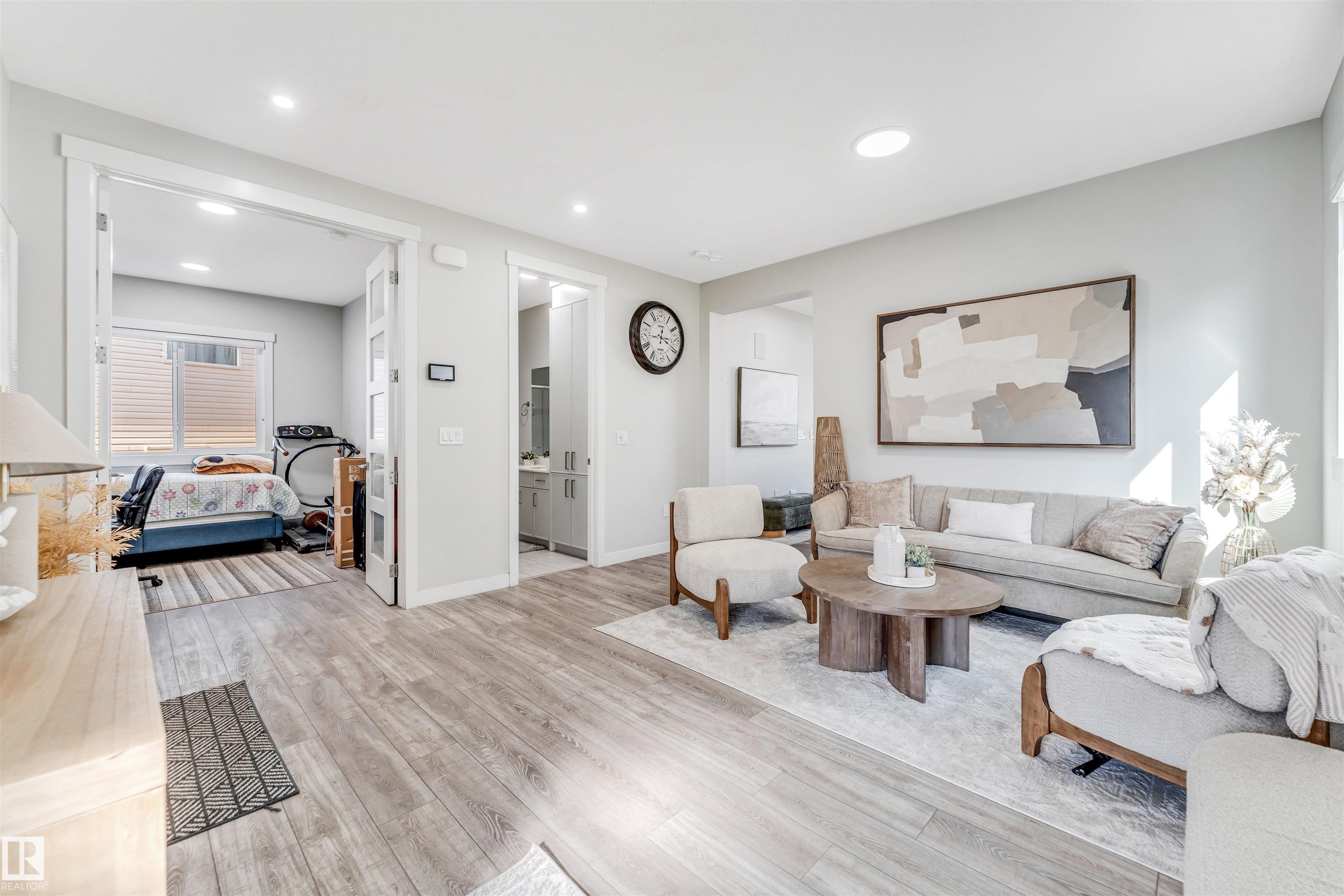 Picture for 2404 13 AV NW