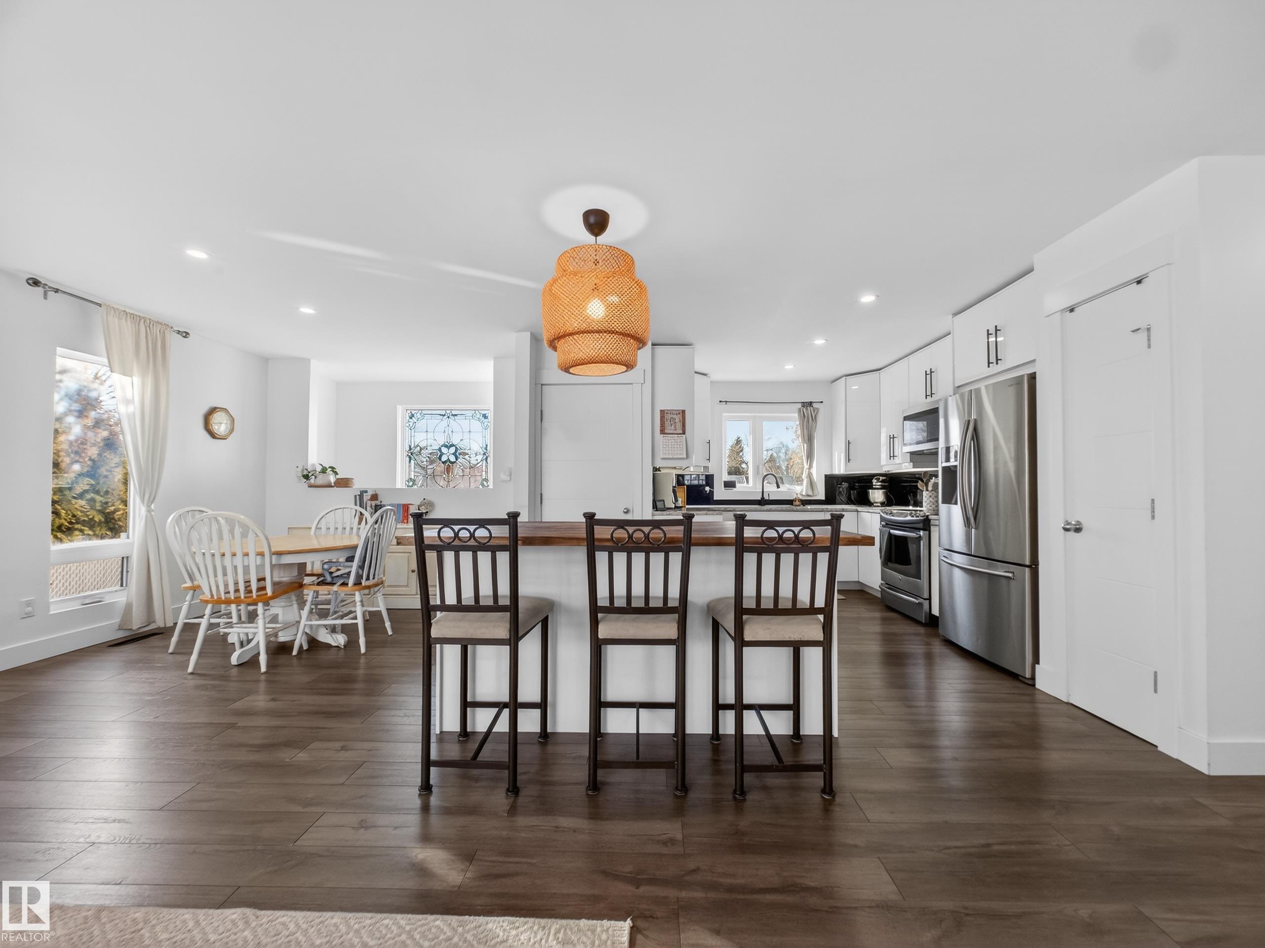 Photo 10 at 6 Highwood Place, Maplewood, Sherwood Park