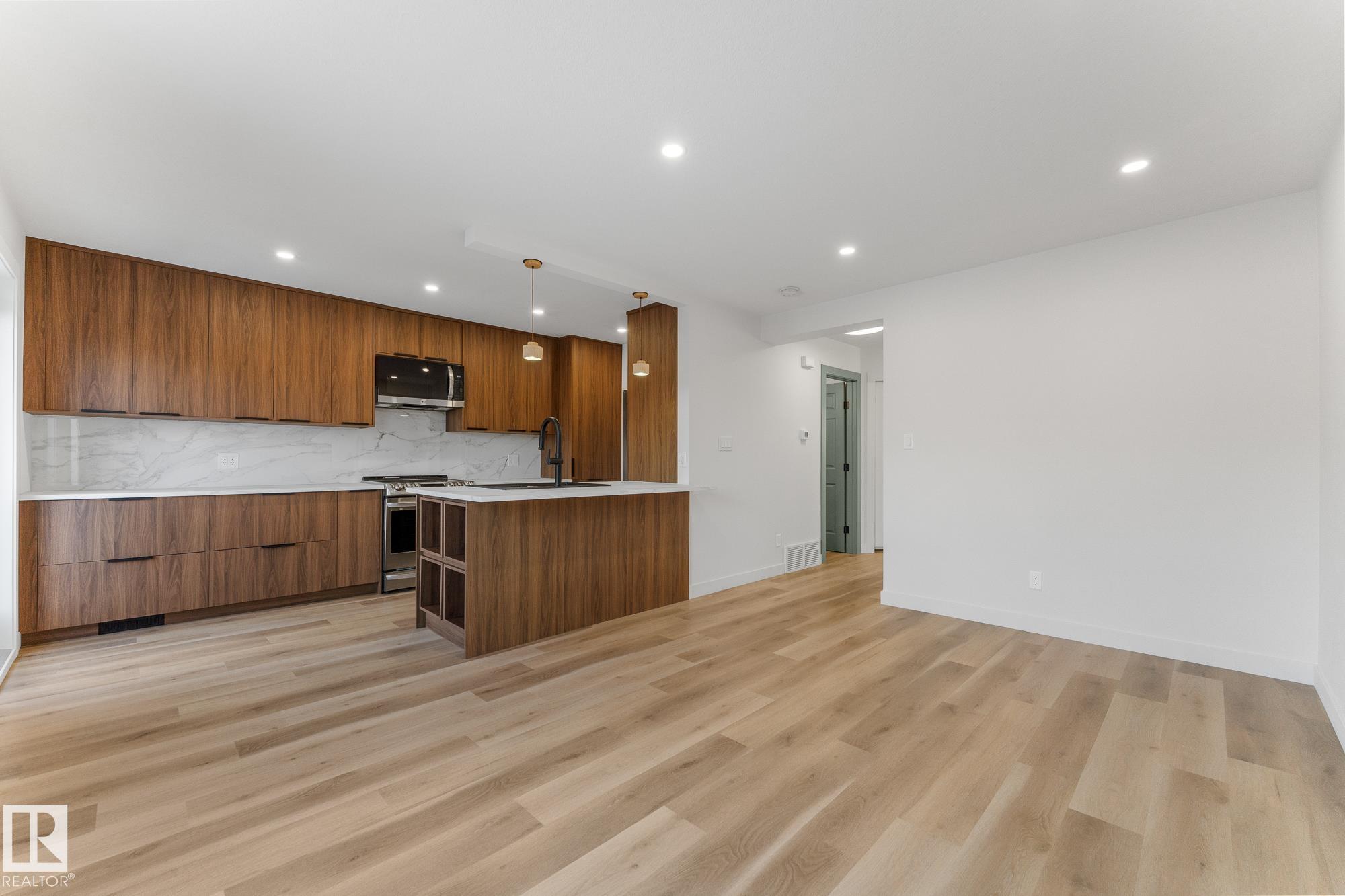 Photo 8 at 5106 47 Street, Forest Green, Stony Plain