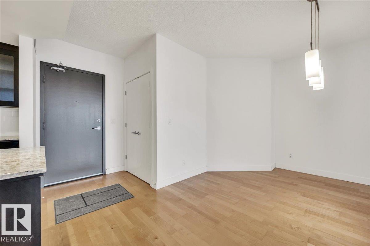 Photo 9 at 503 - 10028 119 Street NW, Wîhkwêntôwin, Edmonton