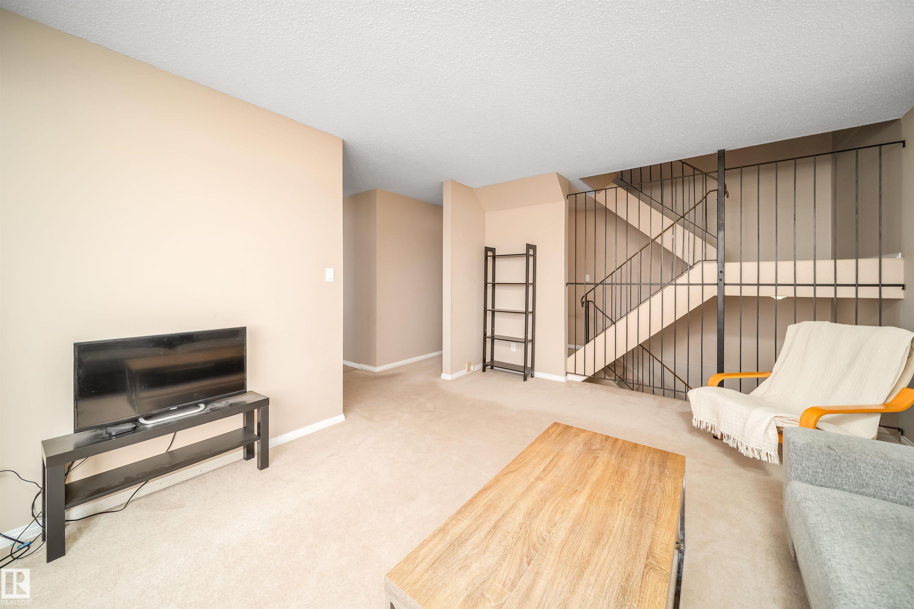 Photo 13 at #15 650 Grandin Drive, Morinville