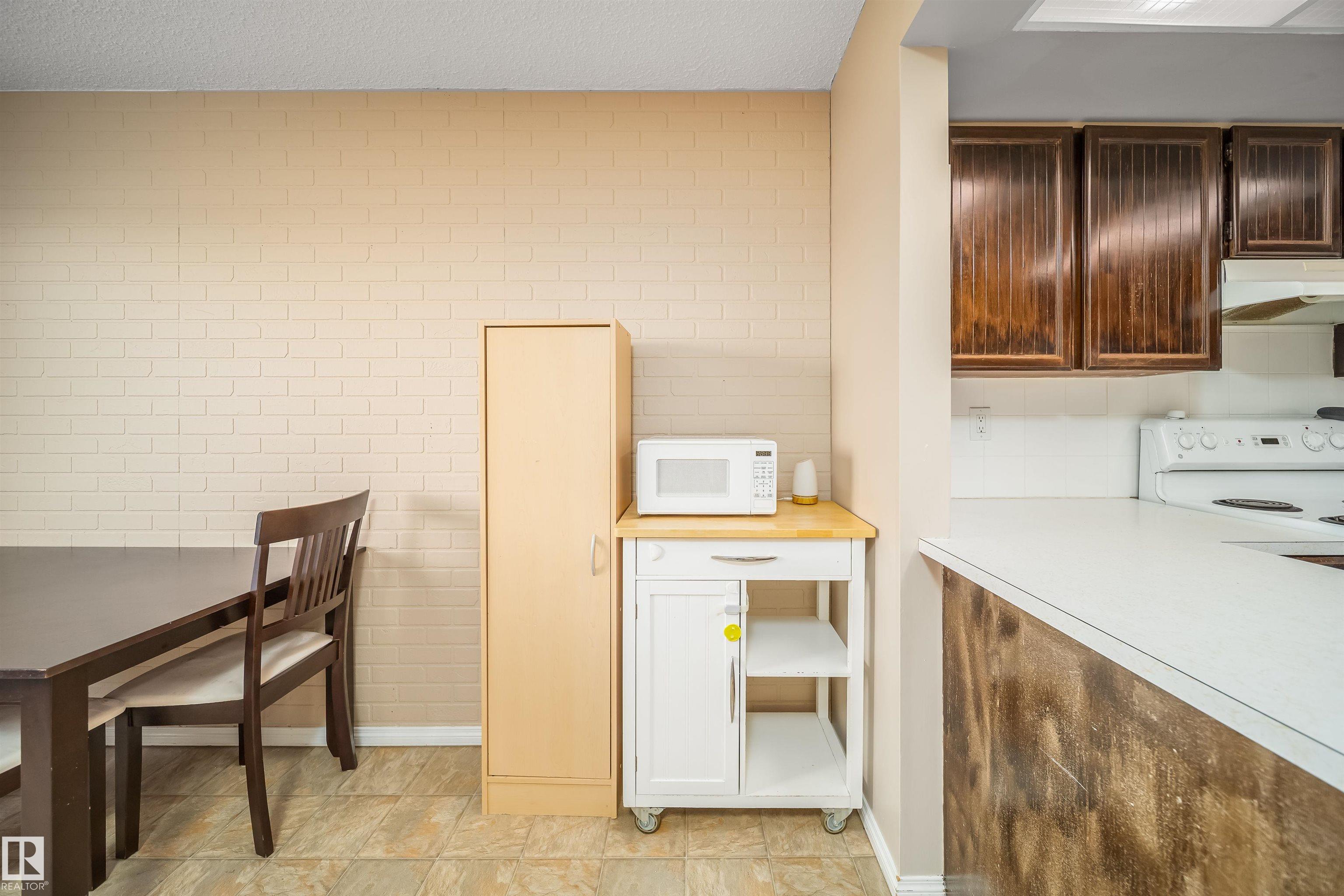 Photo 17 at #15 650 Grandin Drive, Morinville