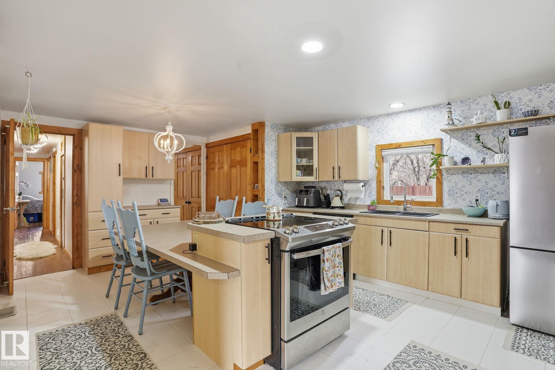 Photo 8 at 14 - 53412 Rge Road 41, Brookside Estates, Rural Parkland County