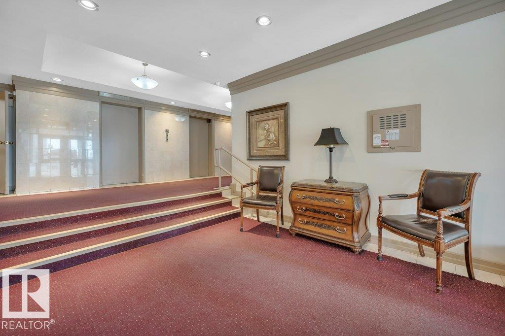 Photo 6 at 1501 - 9835 113 Street NW, Wîhkwêntôwin, Edmonton