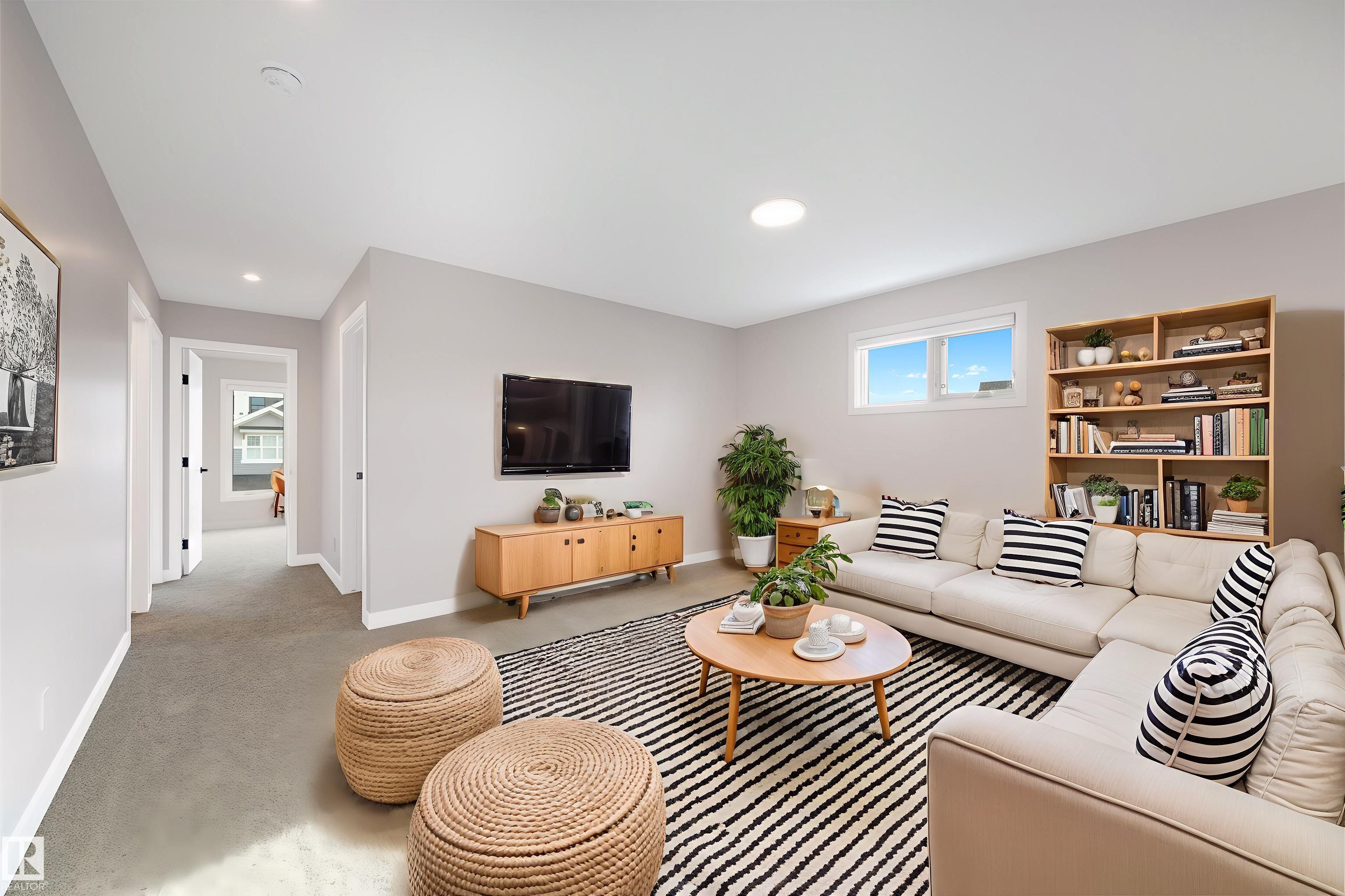 Photo 19 at 2424 205 Street NW, The Uplands, Edmonton