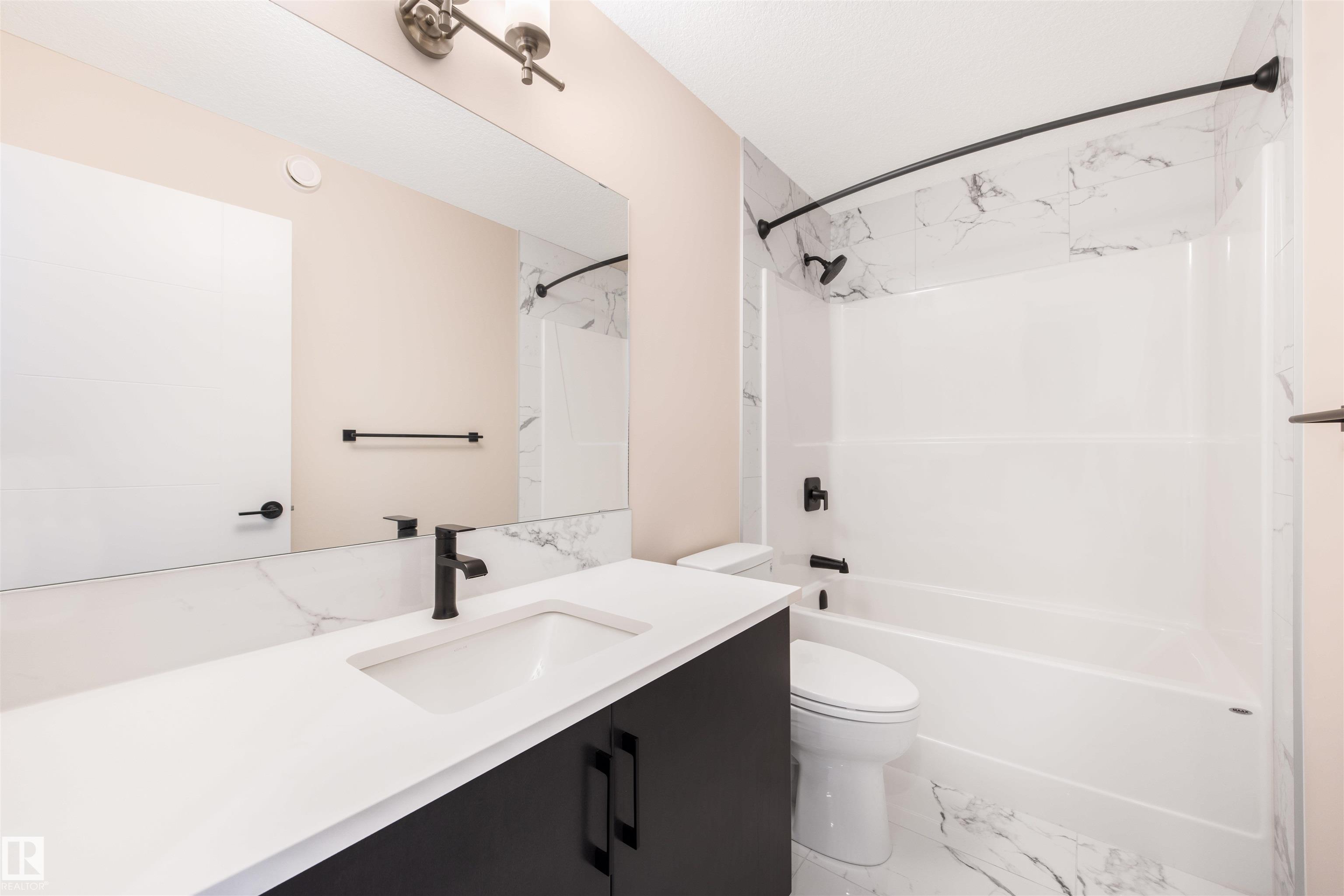 Photo 20 at 2424 205 Street NW, The Uplands, Edmonton