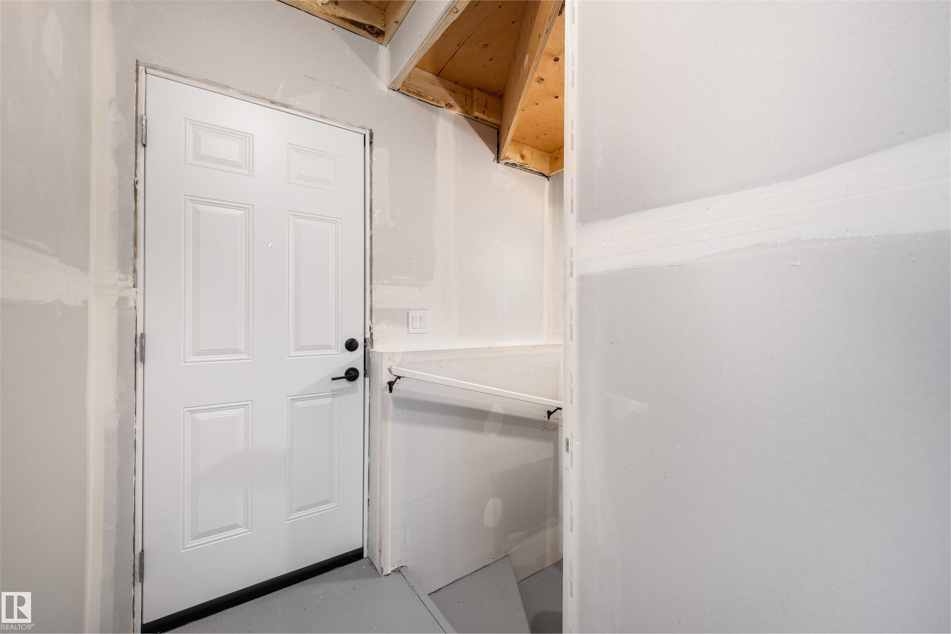 Photo 31 at 2424 205 Street NW, The Uplands, Edmonton