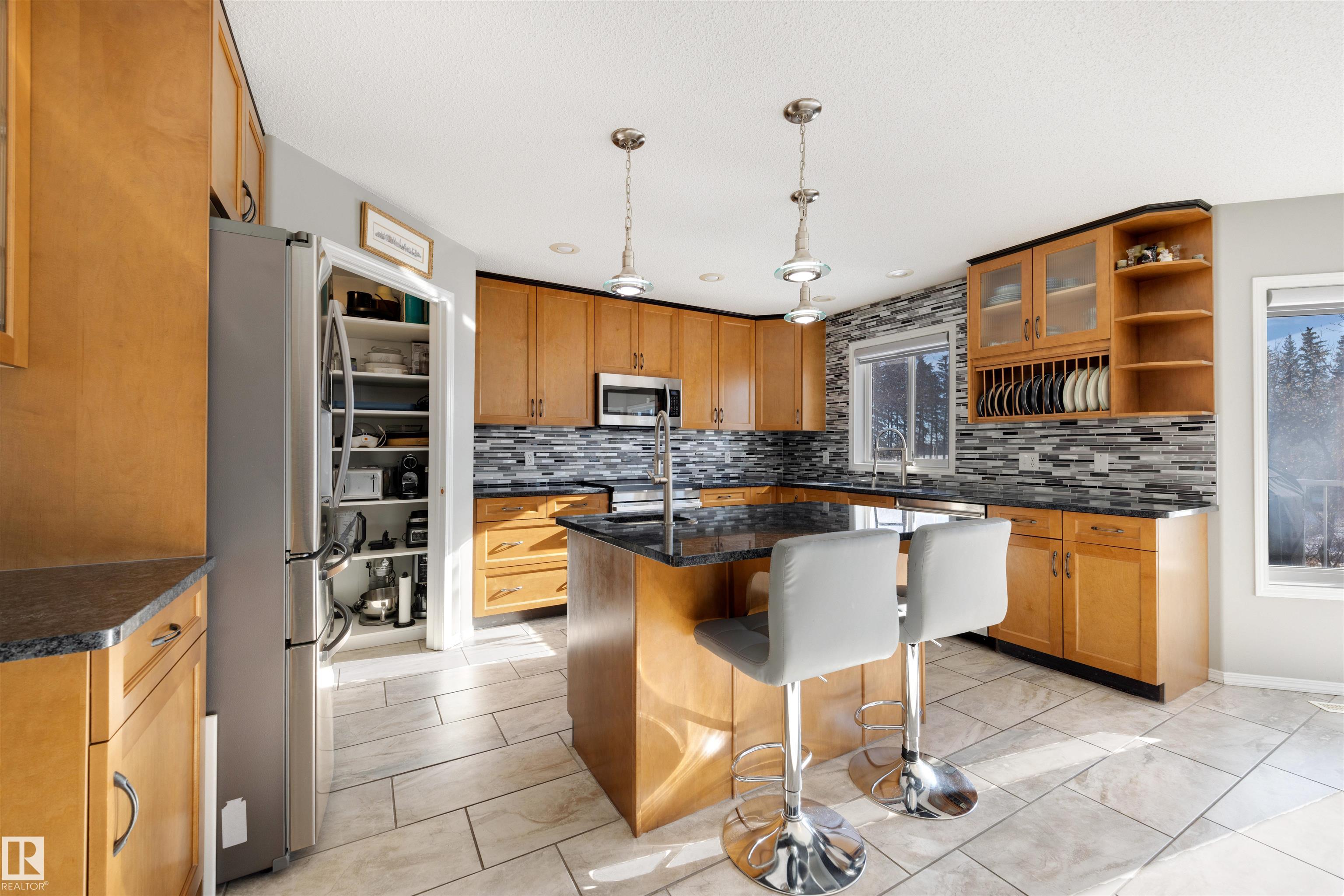 Photo 12 at 172 - 52216 Range Road 233, Victorian Park Estates, Rural Strathcona County