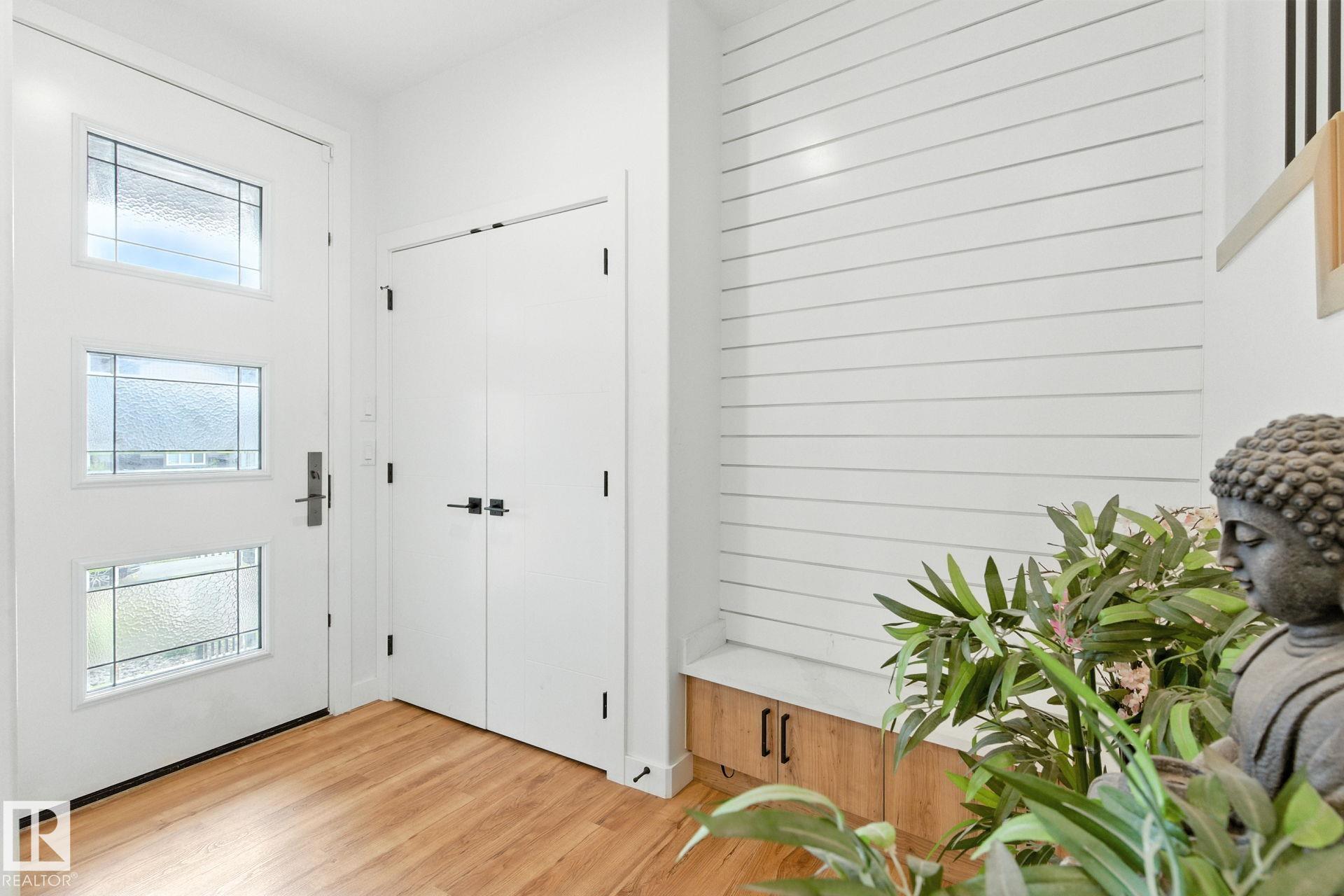 Picture for 1048 GOLDFINCH WY NW NW