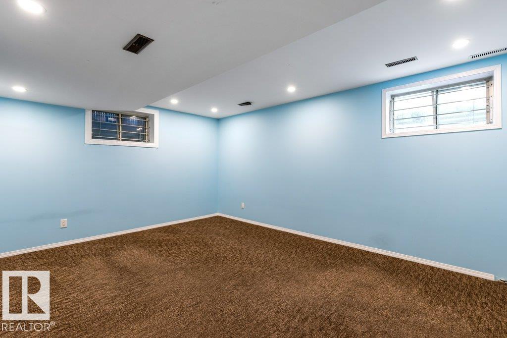 Photo 35 at 29 Woodlands Road, Woodlands, St. Albert