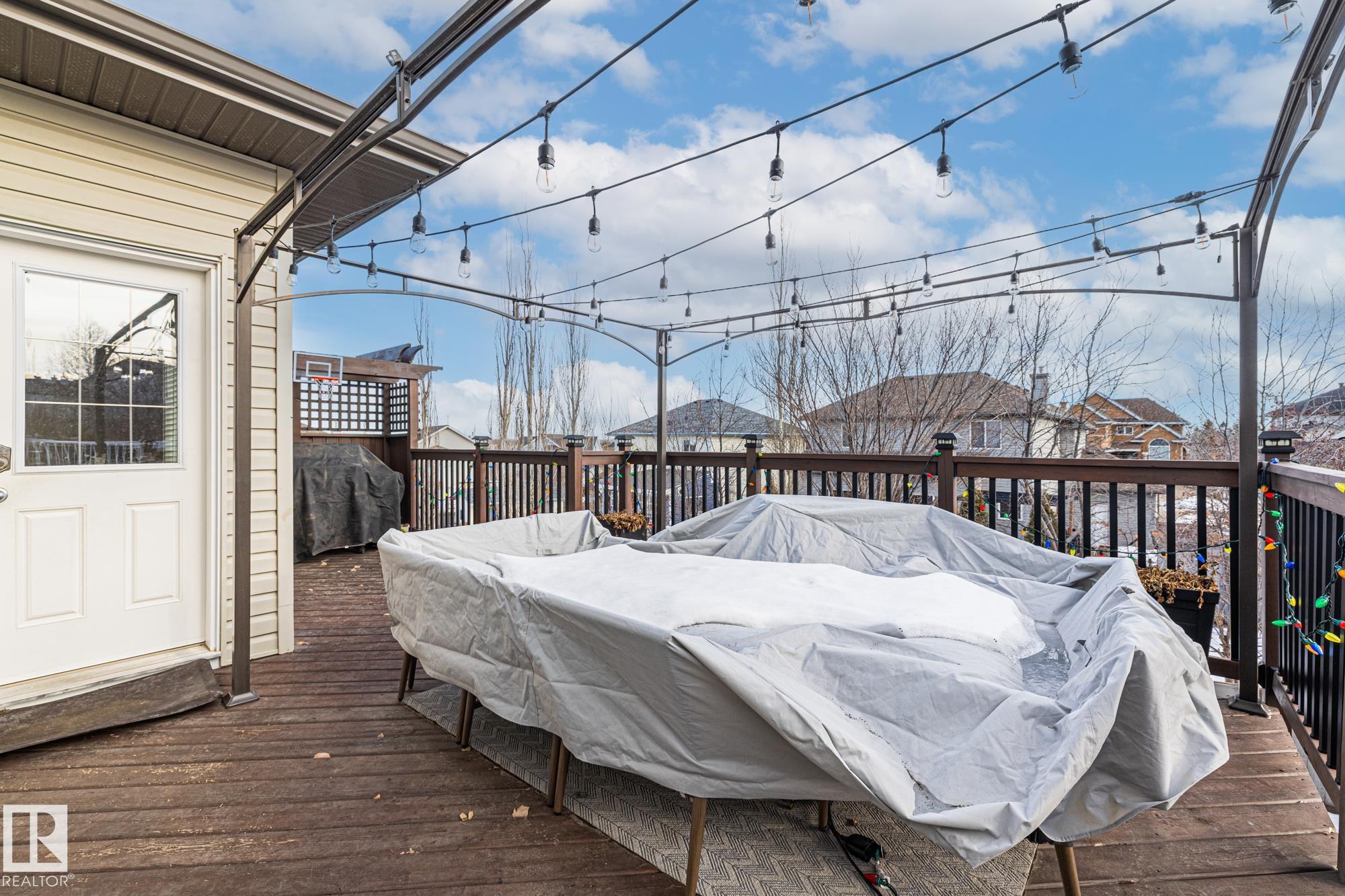 Photo 26 at 5713 42 Street, Coloniale Estates, Beaumont