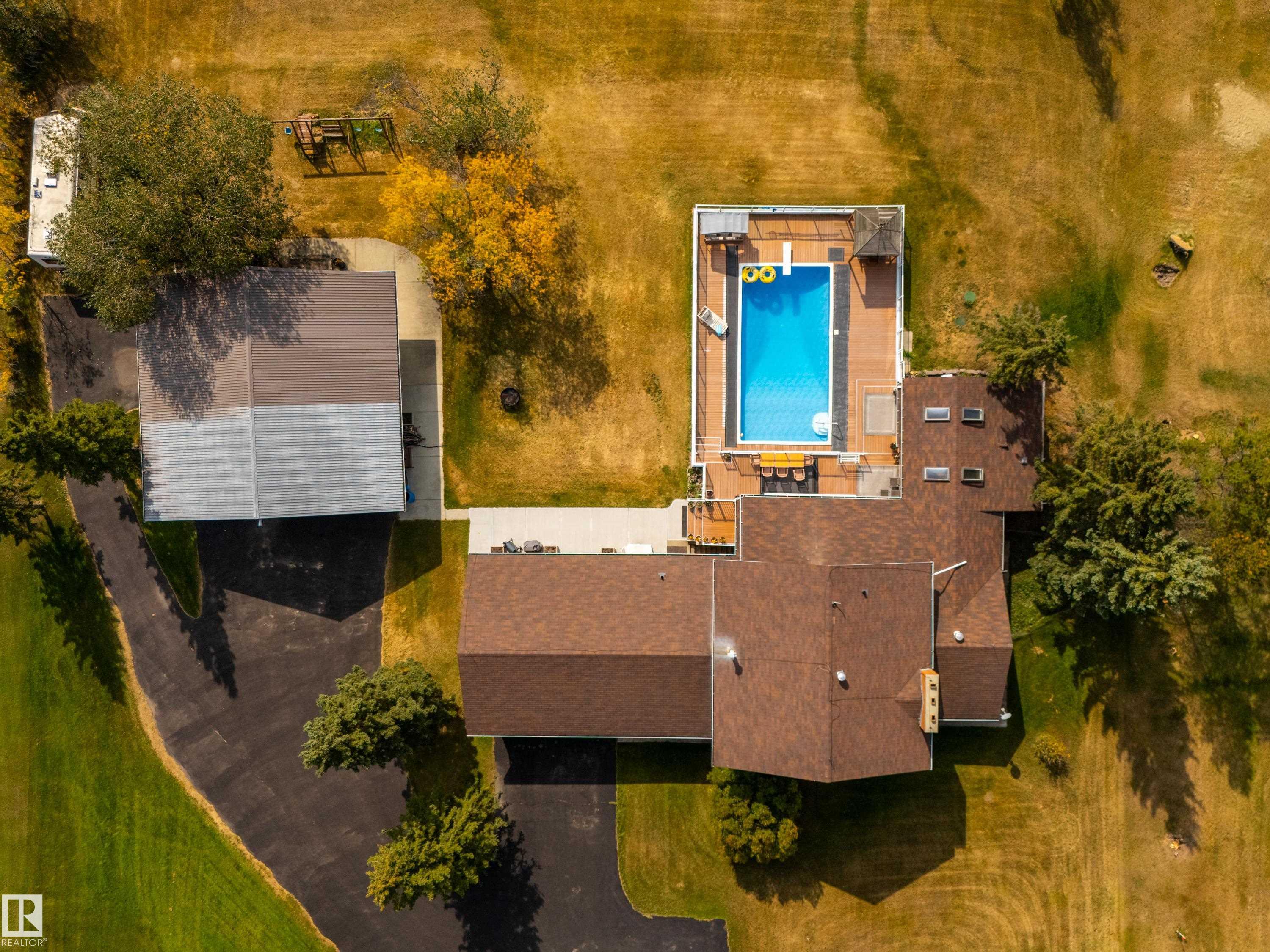 Photo 12 at 73 - 52112 Rge Road 222, Twin Island Air Park, Rural Strathcona County