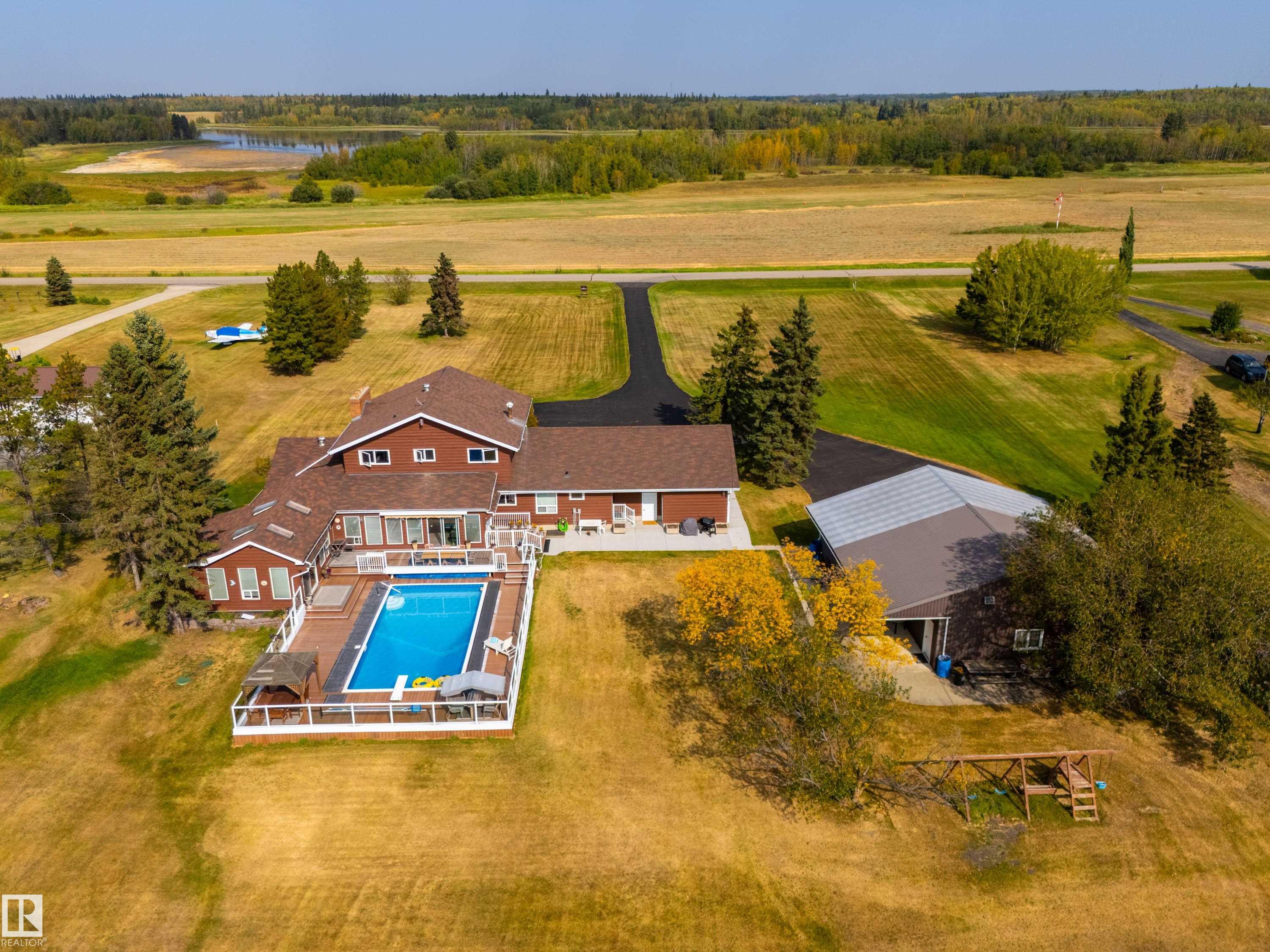Photo 13 at 73 - 52112 Rge Road 222, Twin Island Air Park, Rural Strathcona County