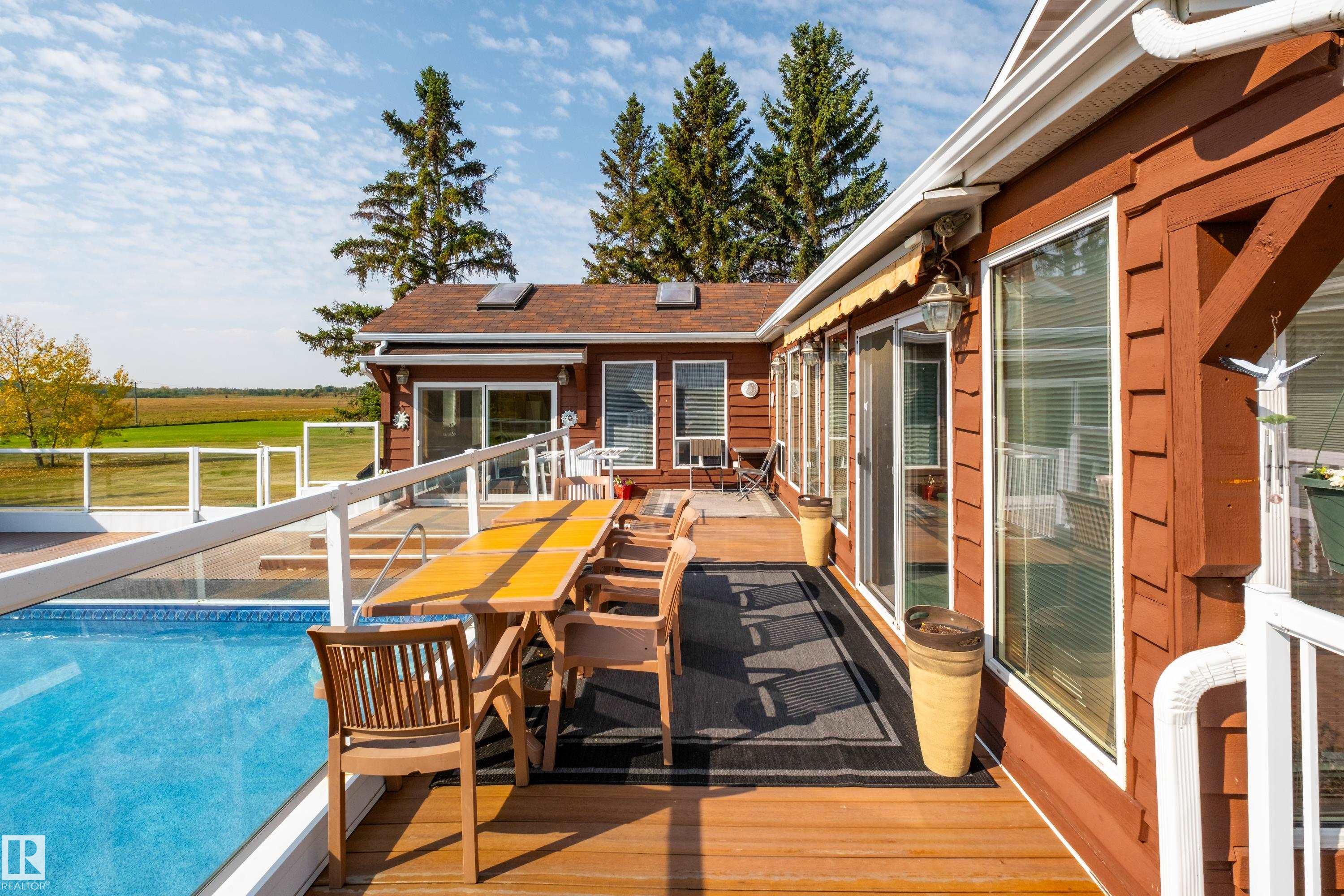 Photo 24 at 73 - 52112 Rge Road 222, Twin Island Air Park, Rural Strathcona County