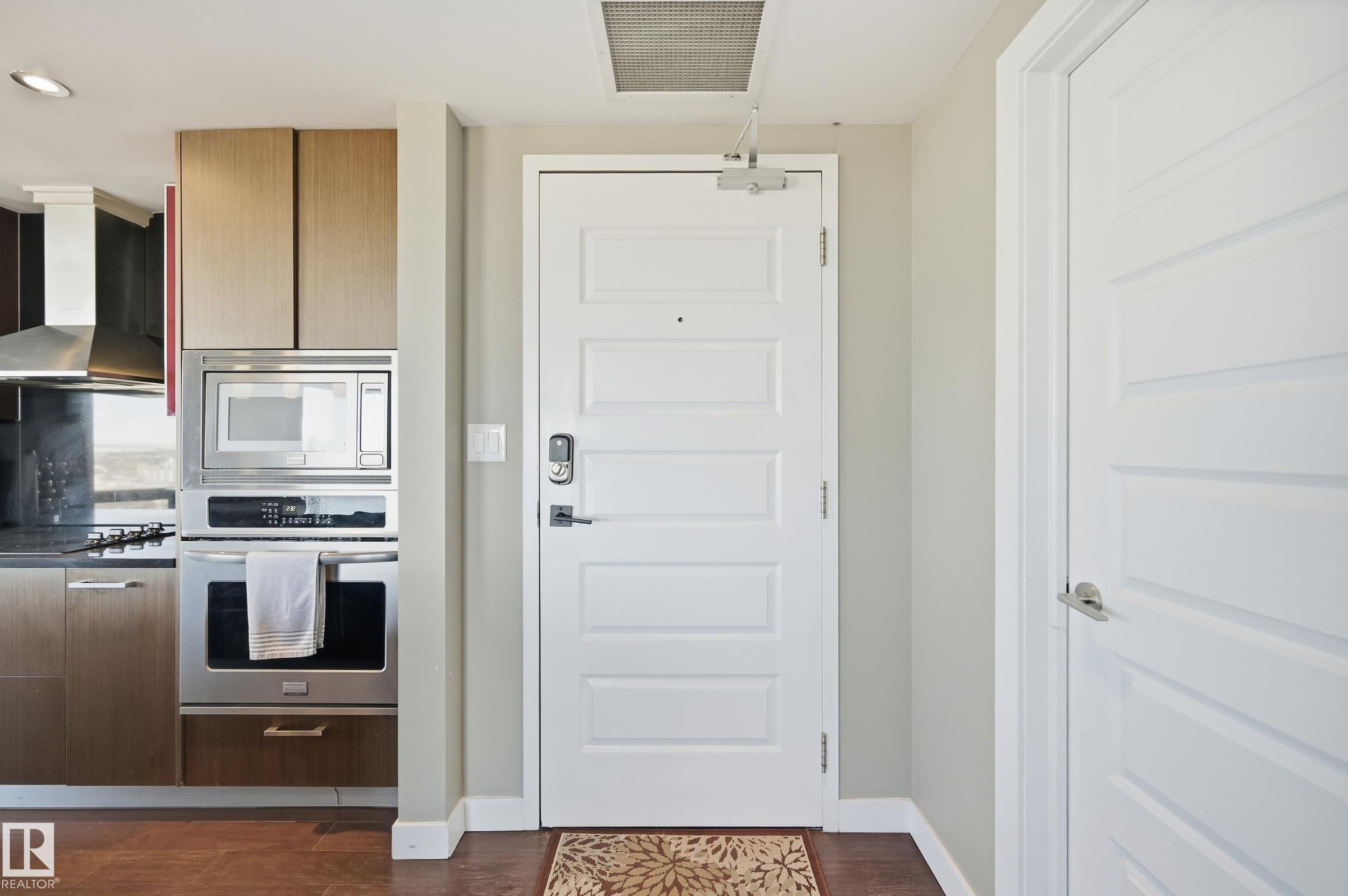 Picture for #2003 10388 105 ST NW