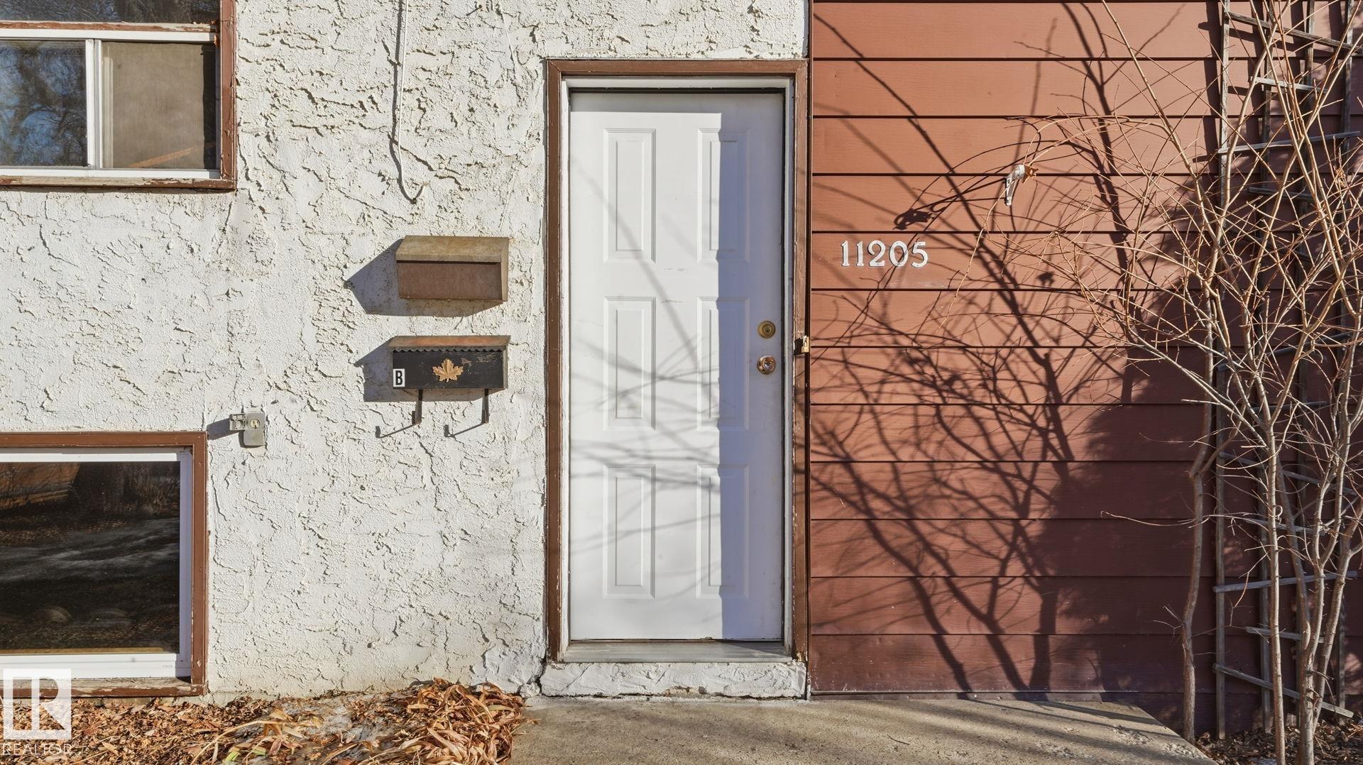 Photo 26 at 11205 125 St & 12414 112 Avenue NW, Inglewood, Edmonton