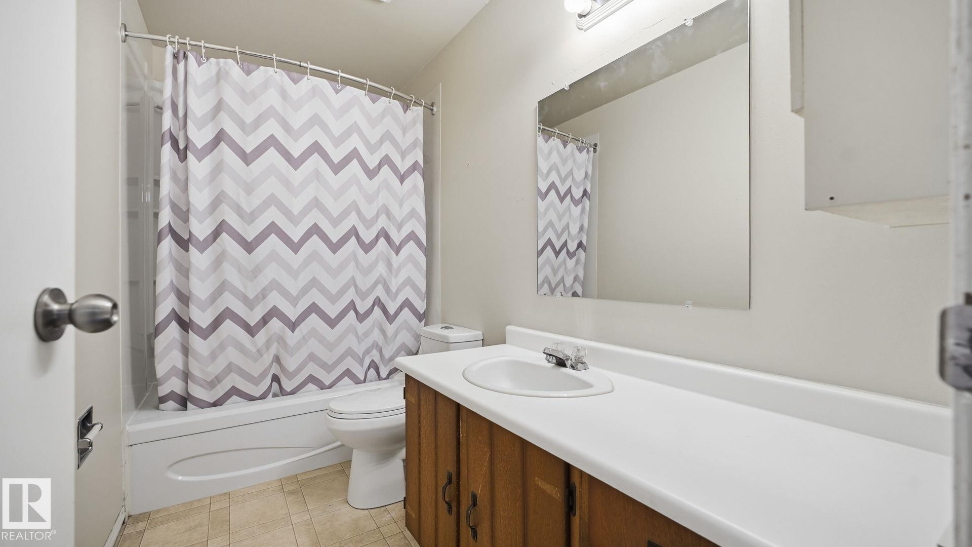 Photo 34 at 11205 125 St & 12414 112 Avenue NW, Inglewood, Edmonton