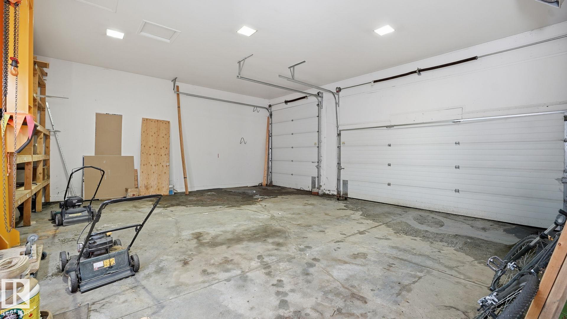 Picture for 11205 125 ST &amp; 12414 112 AV NW