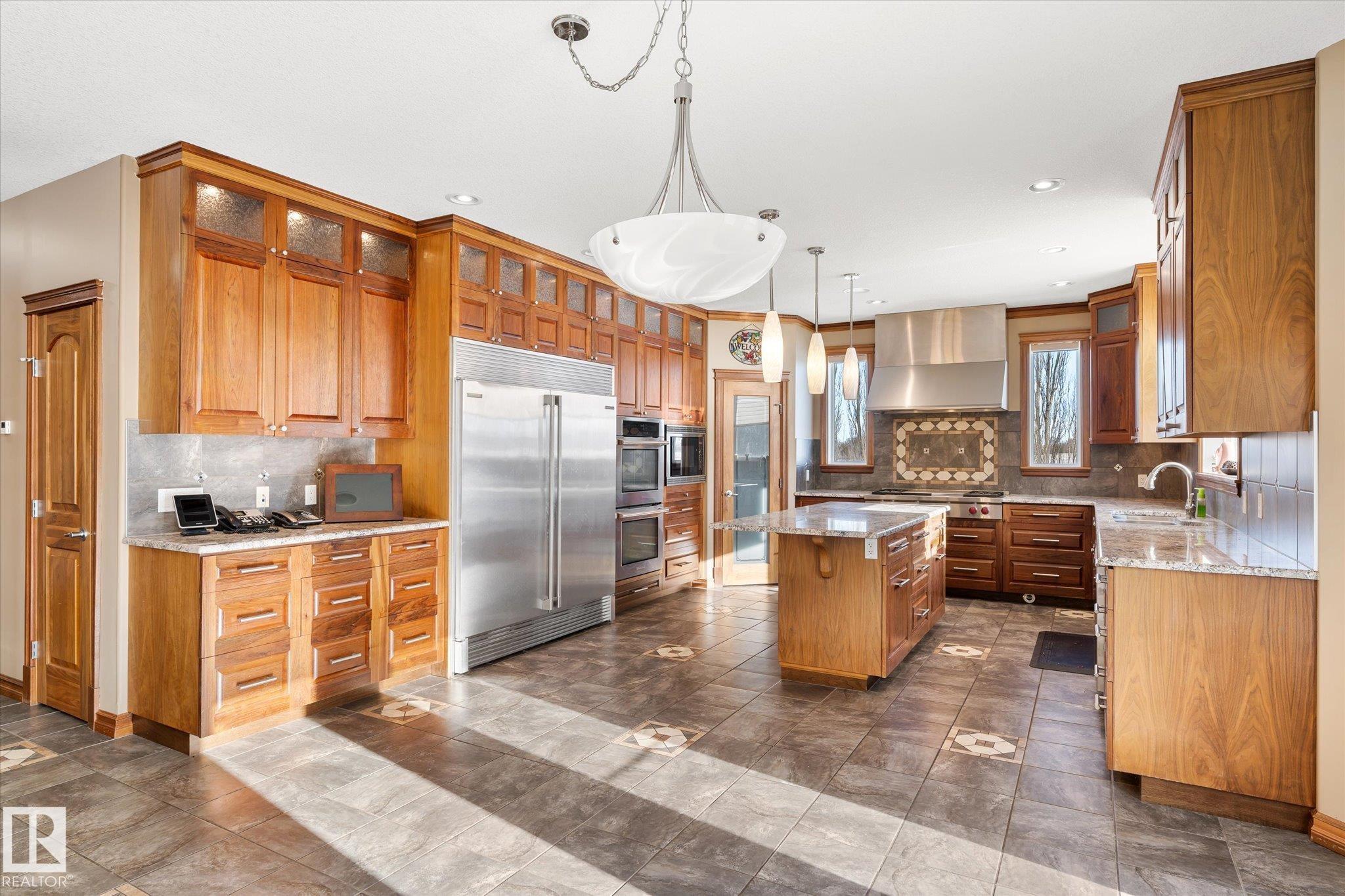 Photo 18 at 27510 Hwy 37 Highway, None, Rural Sturgeon County