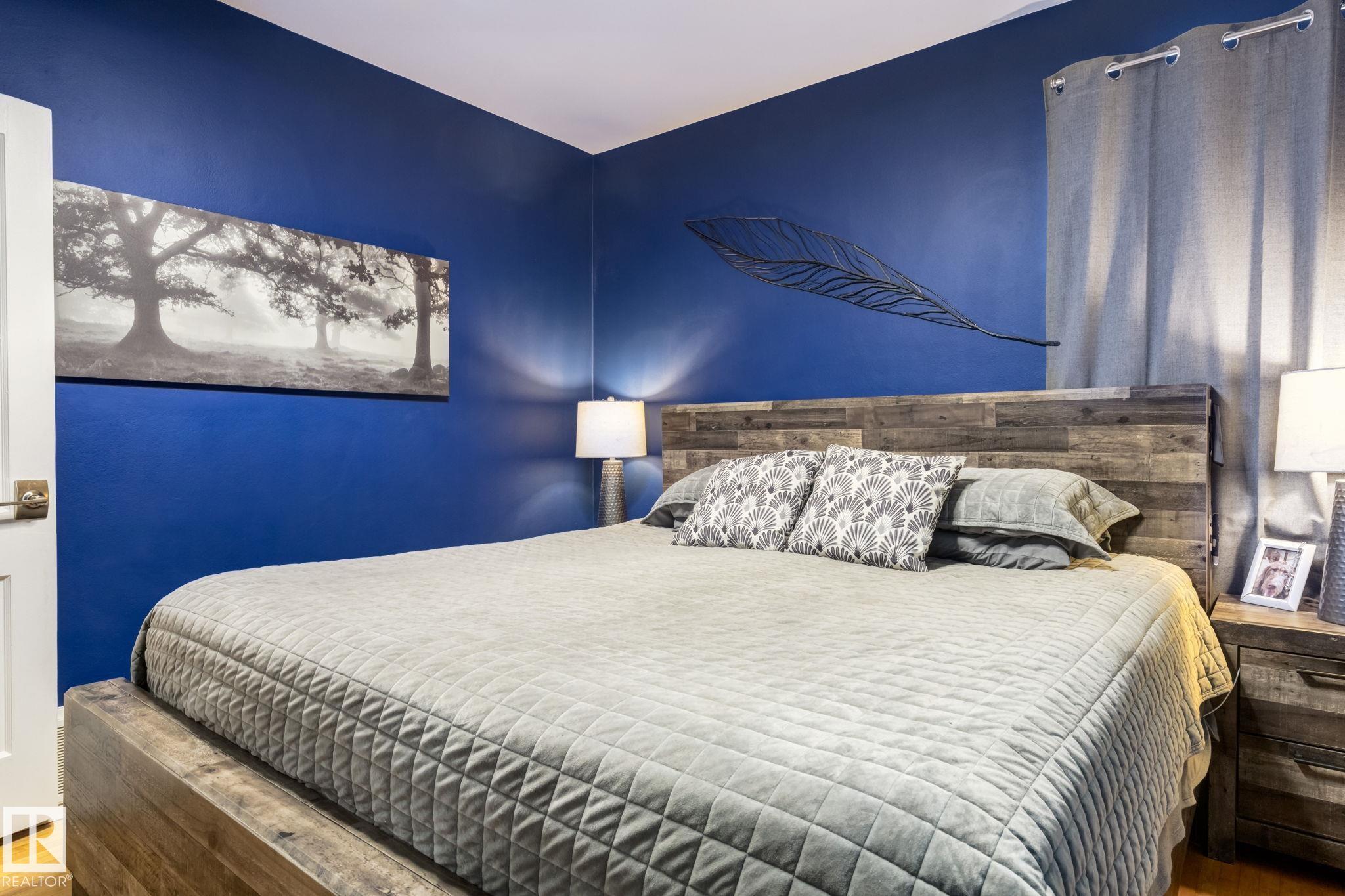 Photo 17 at 11844 96 Street NW, Alberta Avenue, Edmonton