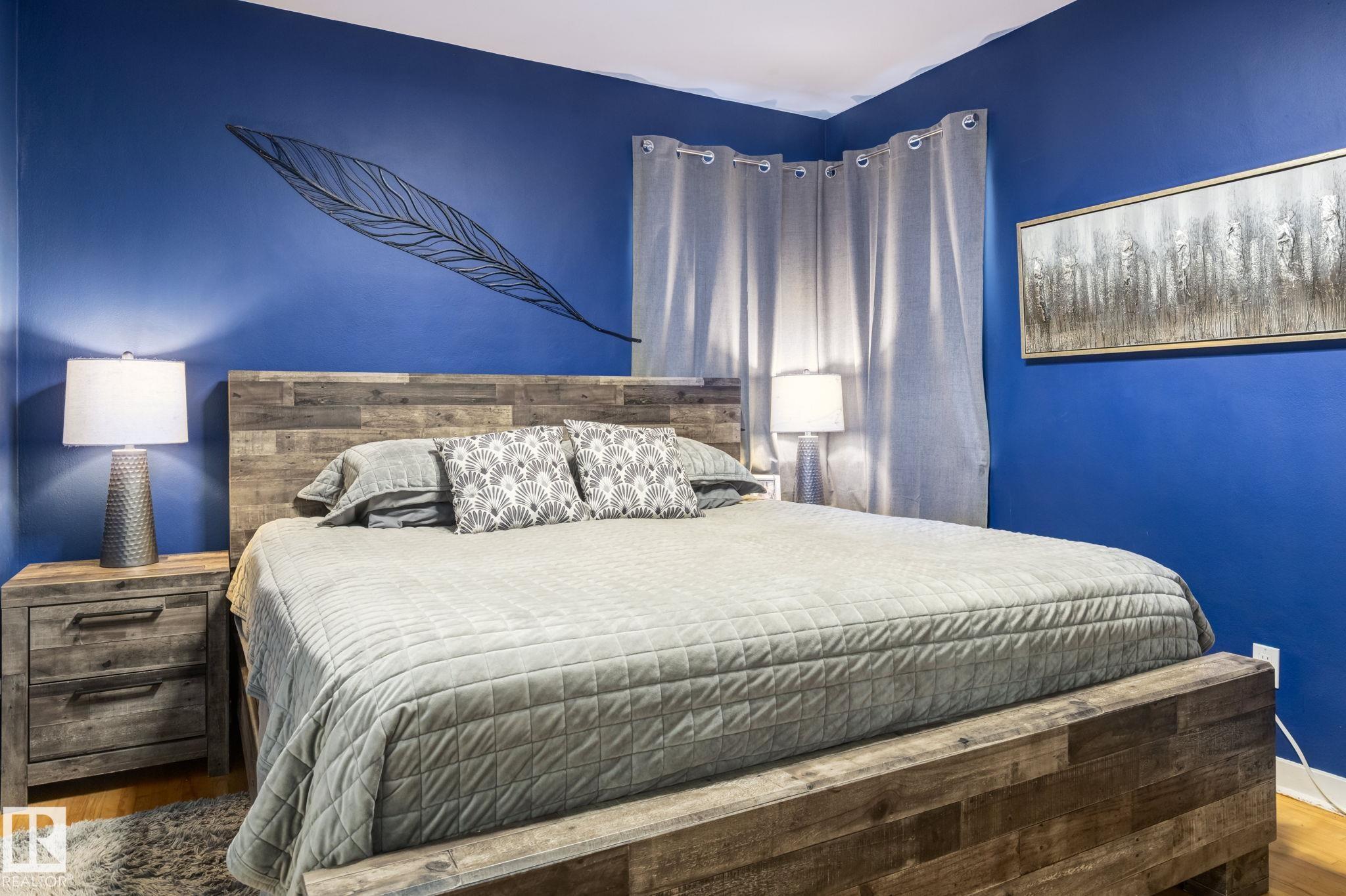 Photo 18 at 11844 96 Street NW, Alberta Avenue, Edmonton