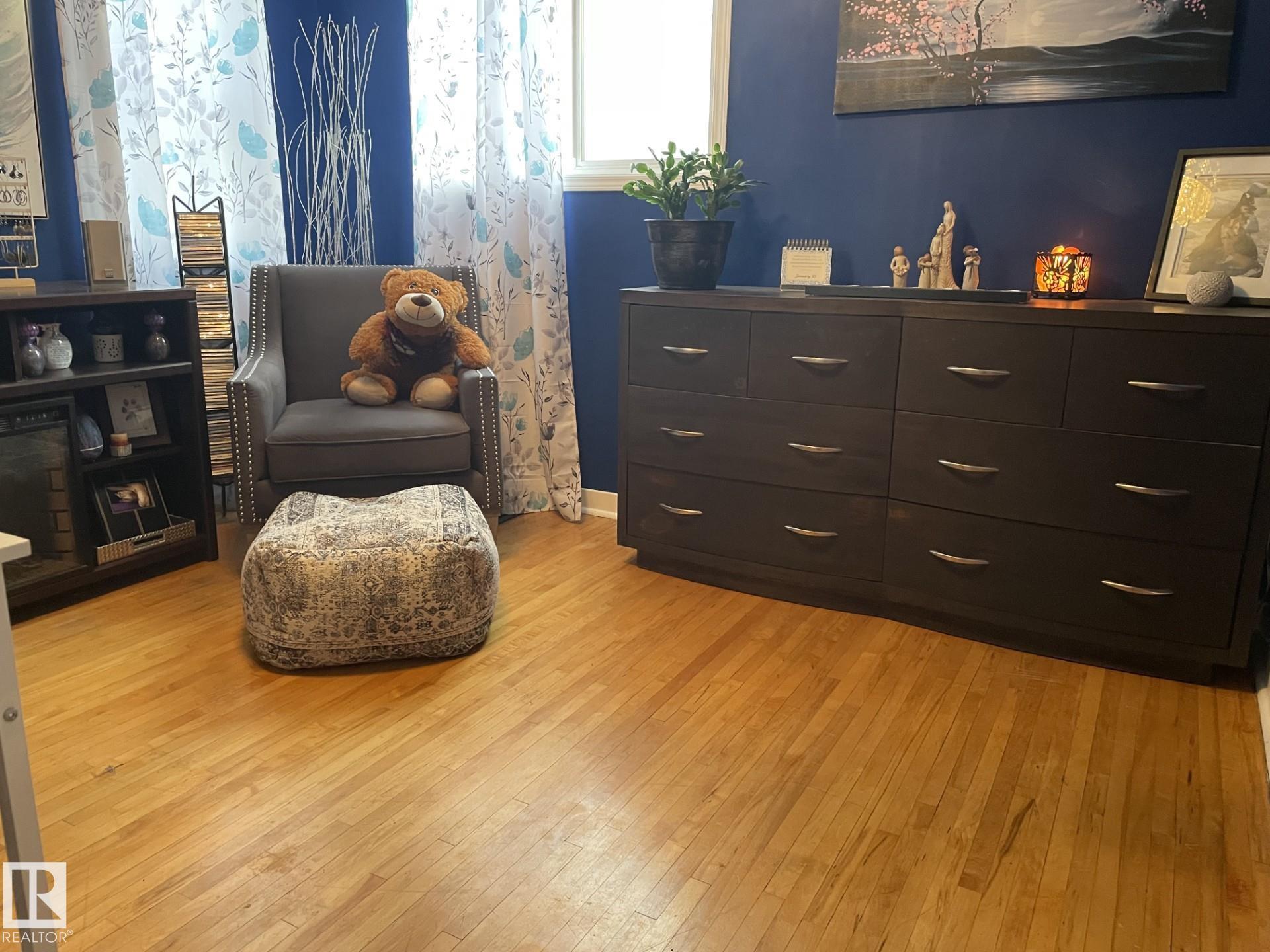 Photo 20 at 11844 96 Street NW, Alberta Avenue, Edmonton