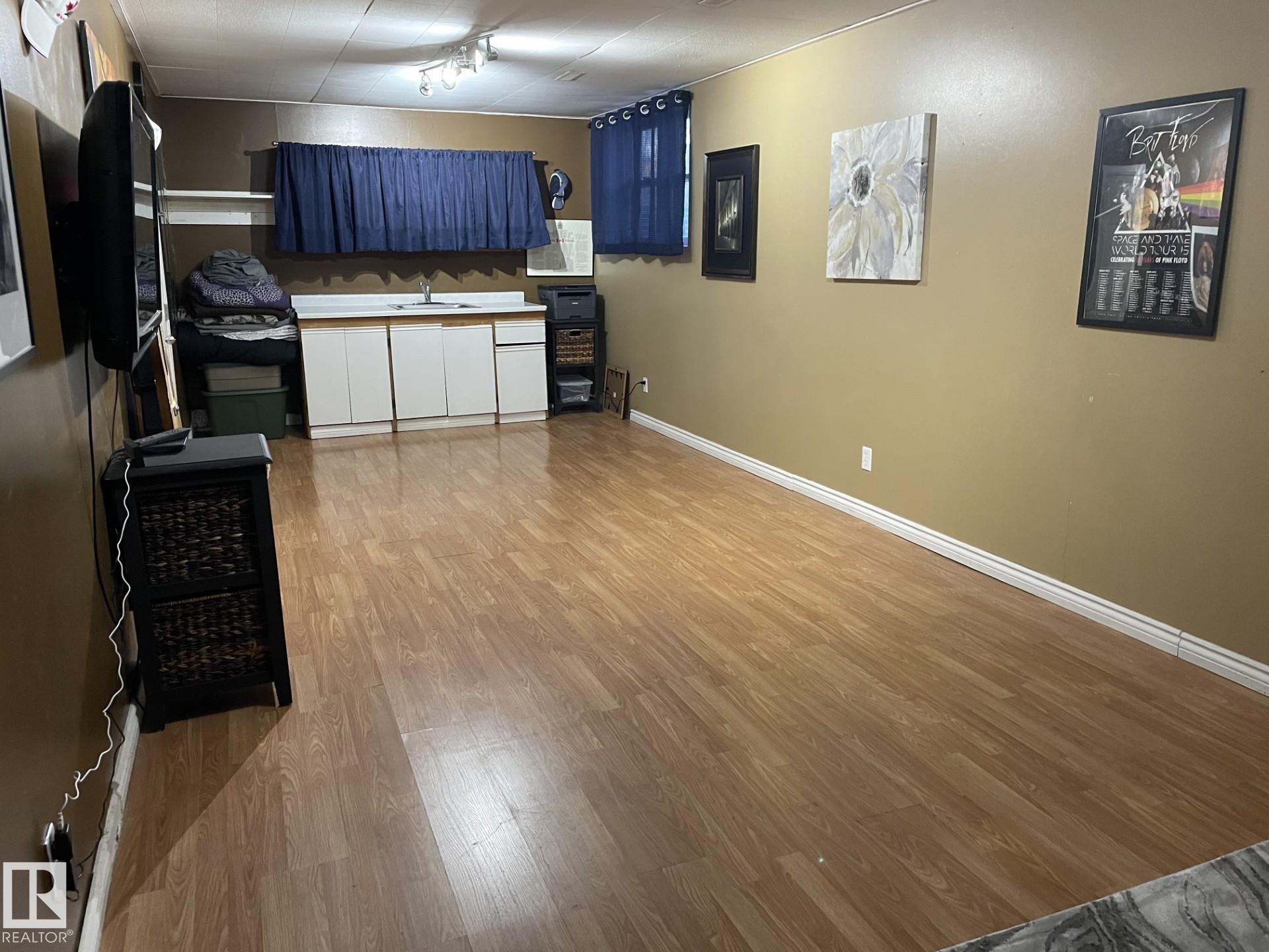 Photo 24 at 11844 96 Street NW, Alberta Avenue, Edmonton