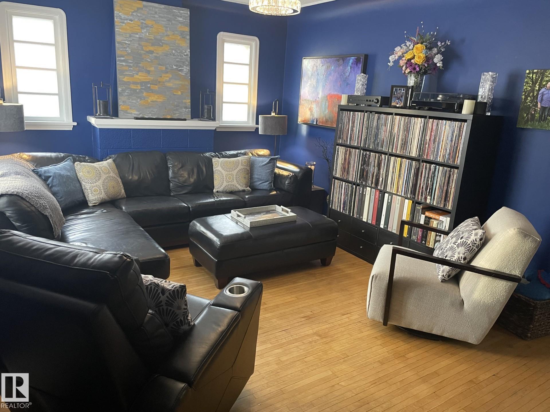 Photo 6 at 11844 96 Street NW, Alberta Avenue, Edmonton