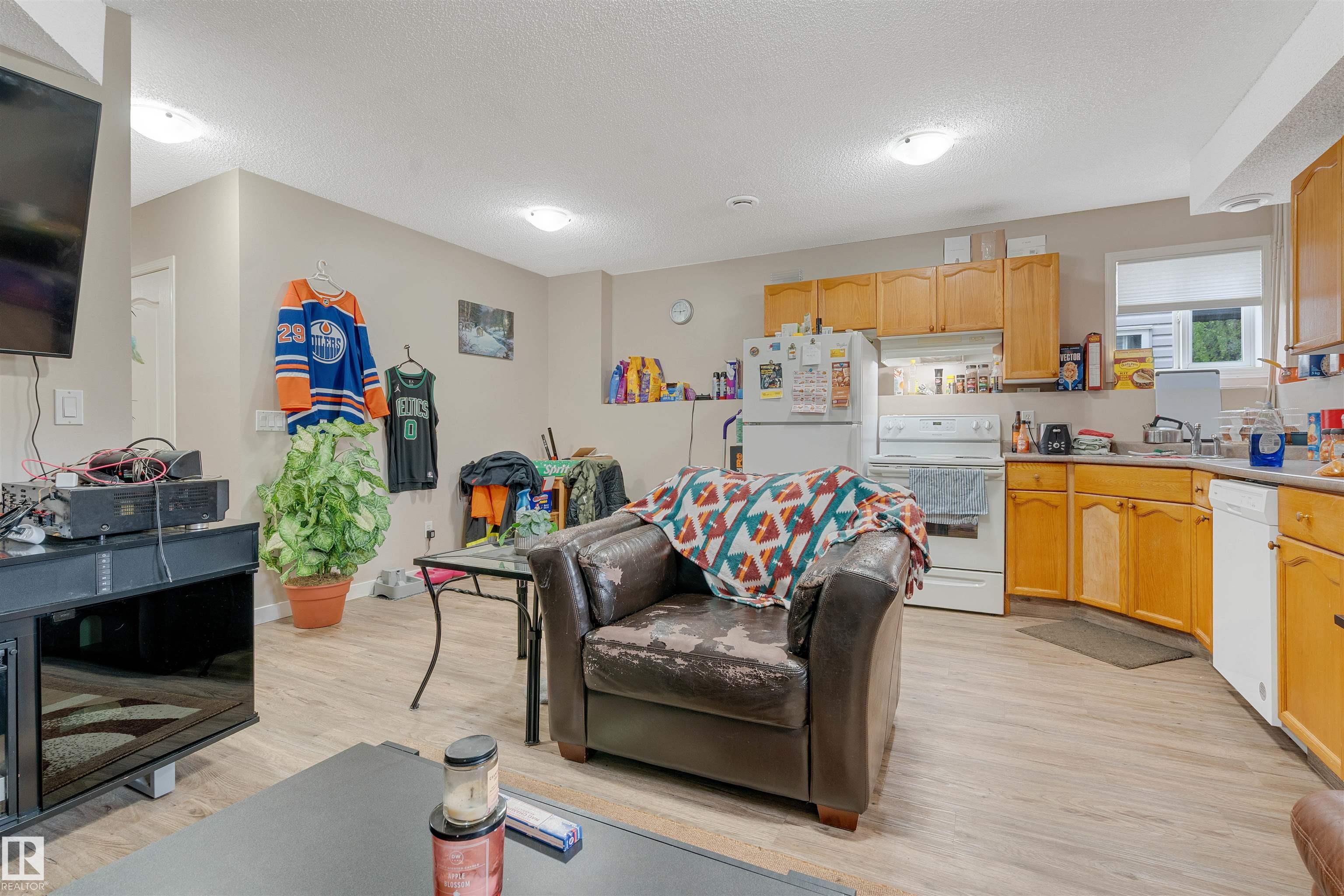 Photo 25 at 12957 - 12959 117 Street NW, Calder, Edmonton